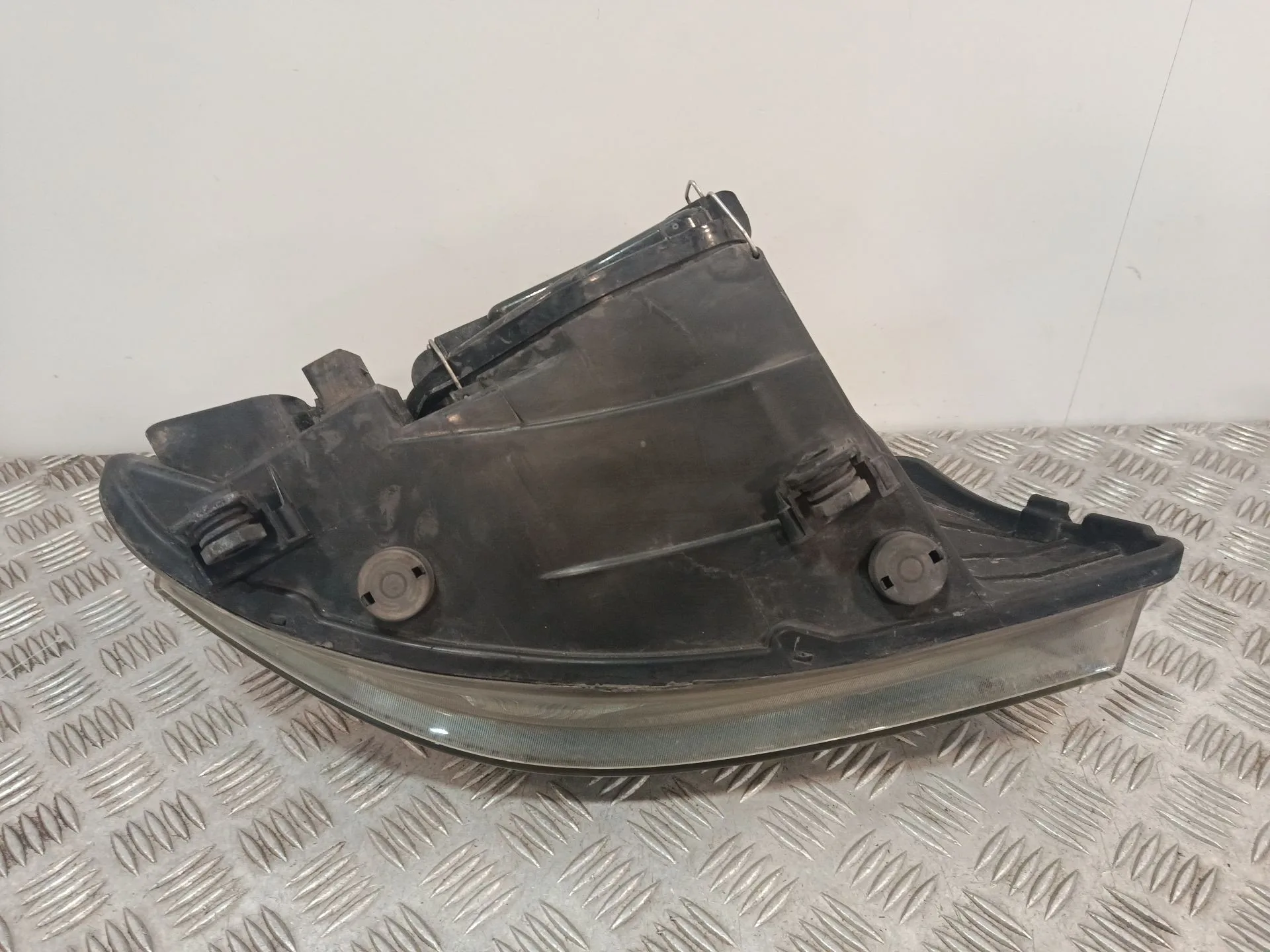 Faro Izquierdo para Seat Cordoba (6L2)