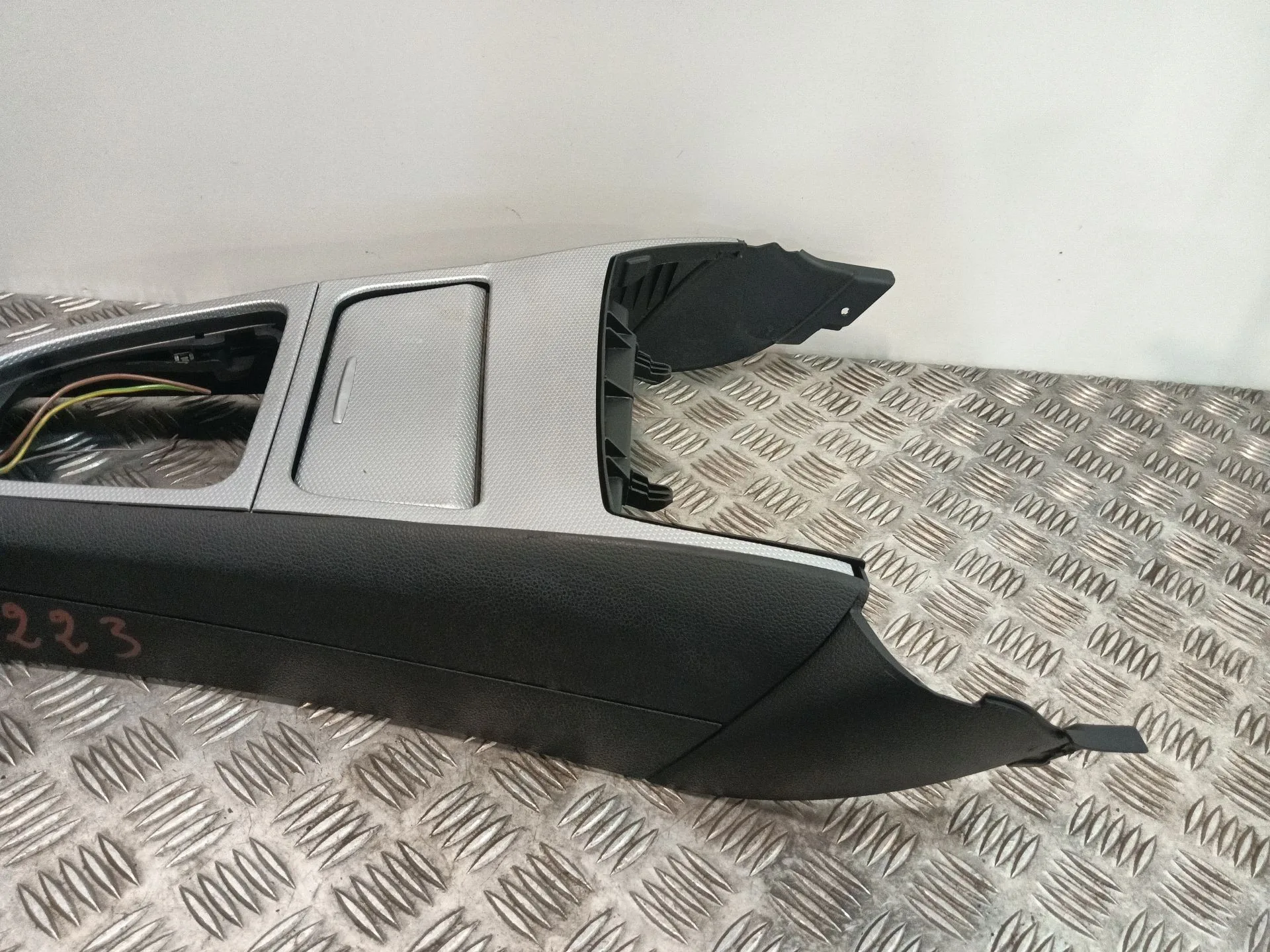 Apoyabrazos Central para Bmw 1 (E81)