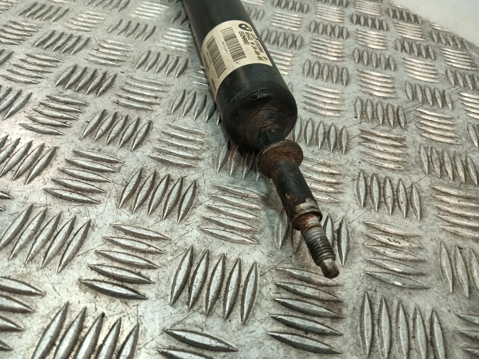 Amortiguador Trasero para Bmw 1 (E81)