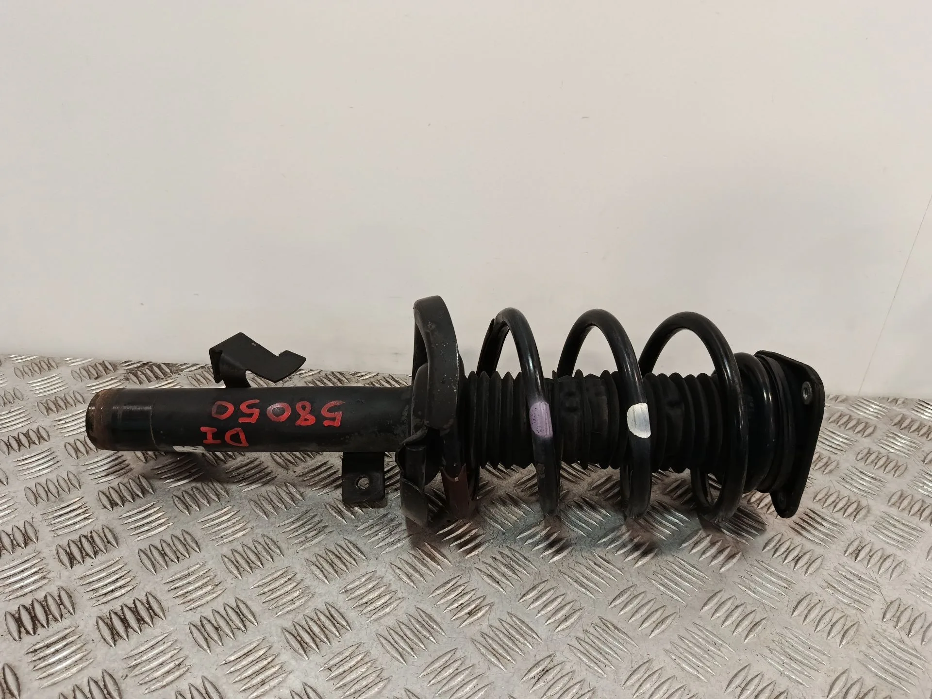 Amortiguador Delantero Izquierdo para Mazda 3 Lim. (Bl)