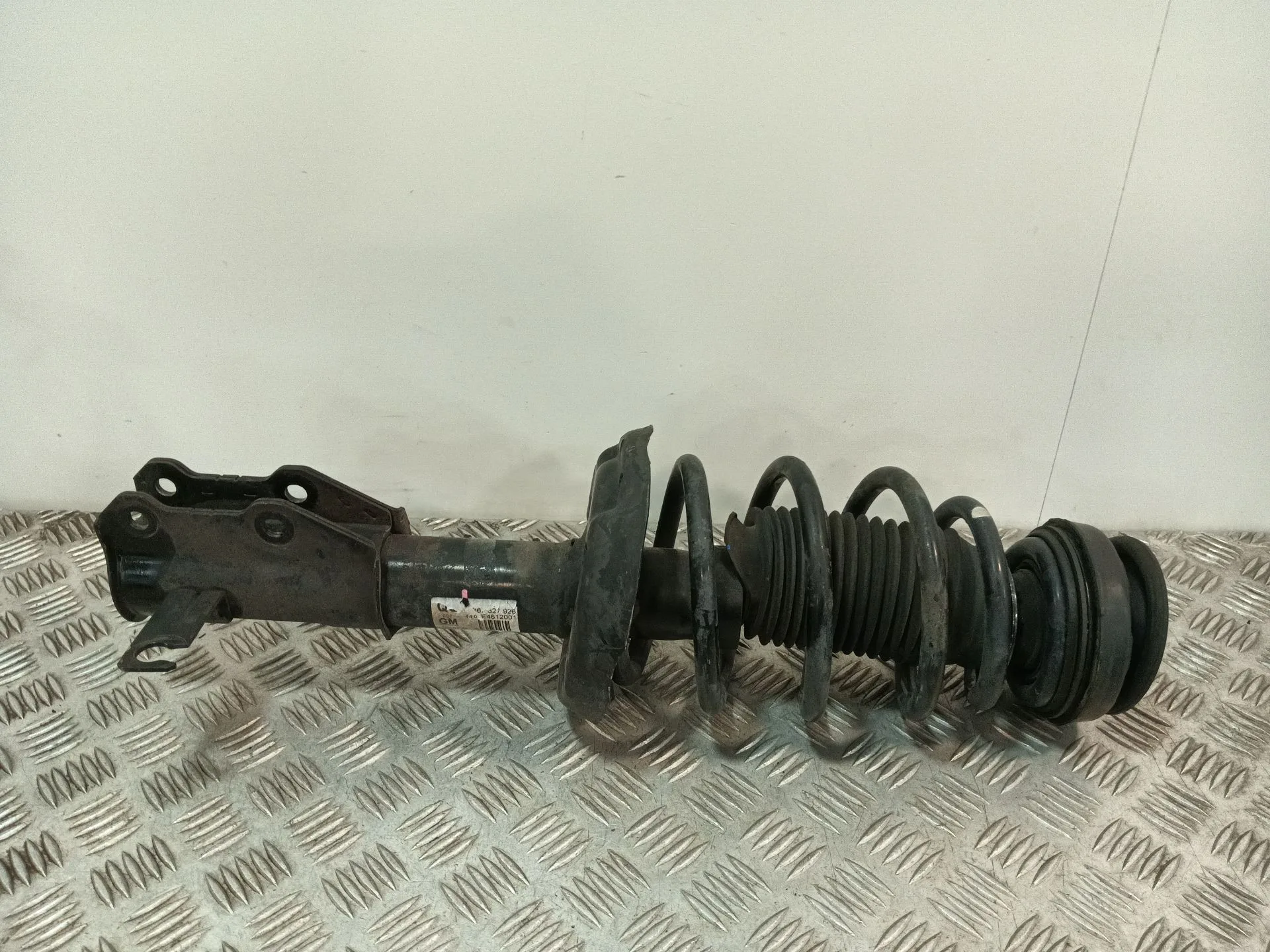 Amortiguador Delantero Derecho para Opel Insignia Berlina