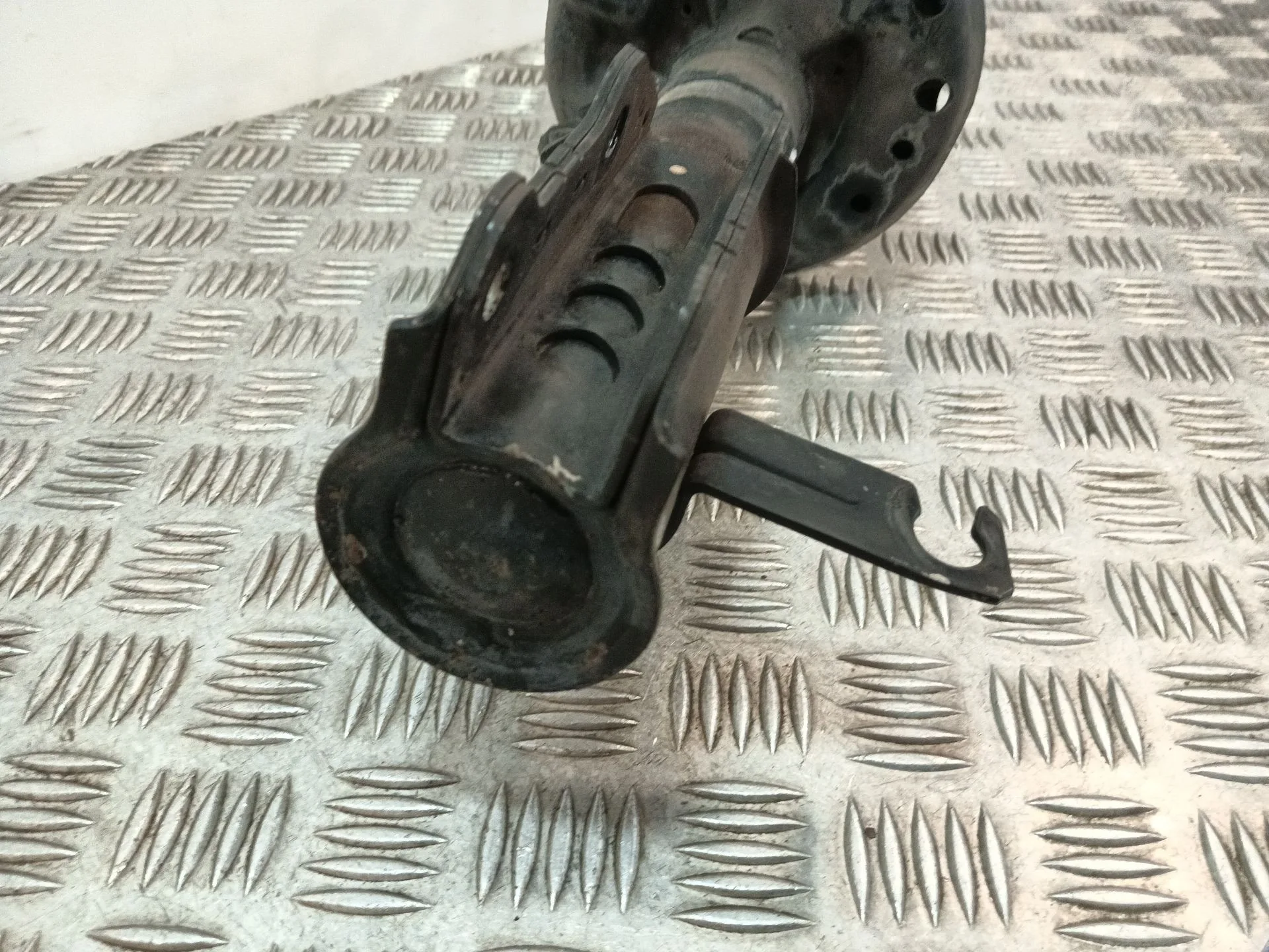 Amortiguador Delantero Derecho para Opel Insignia Berlina