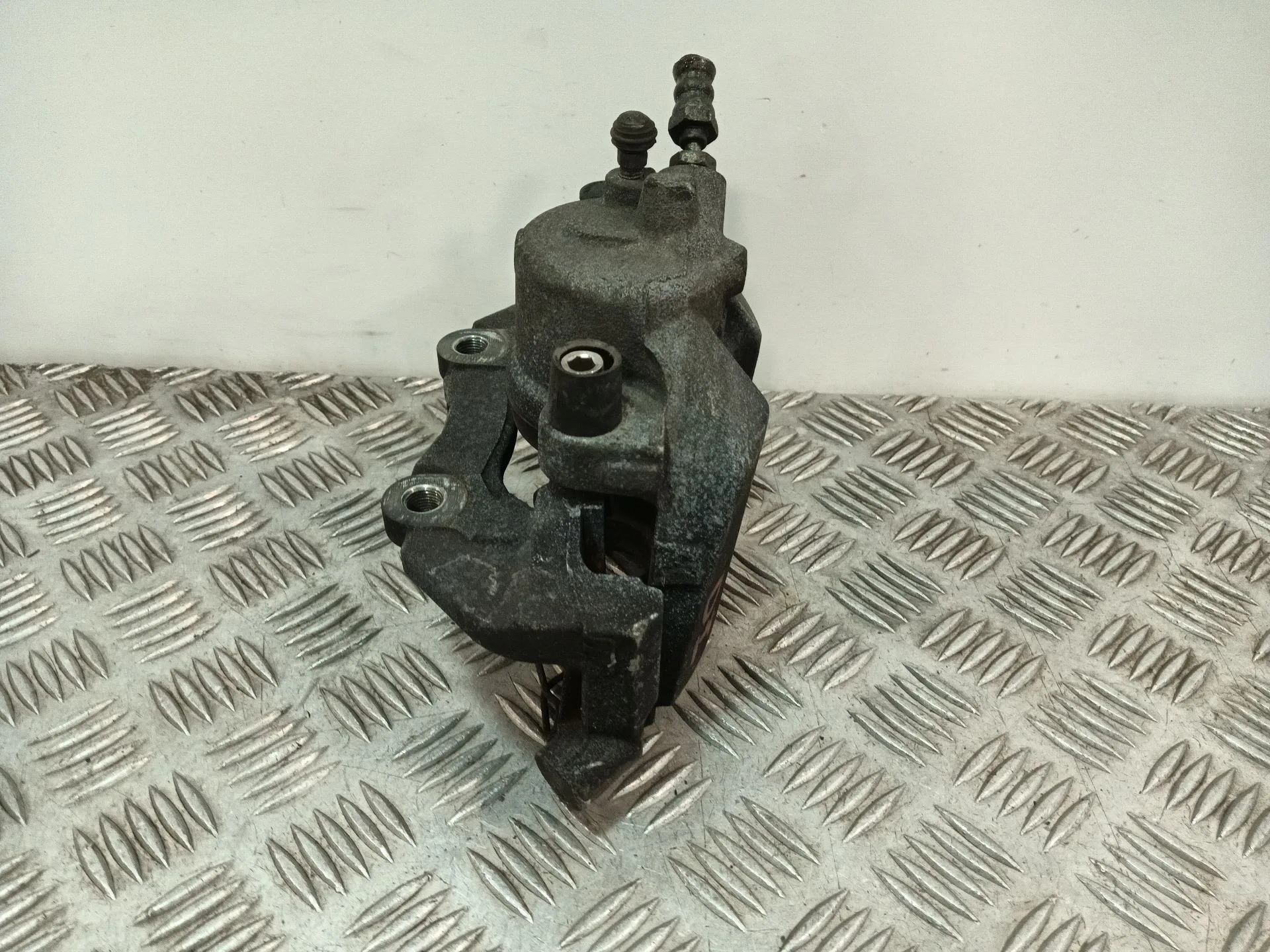 Pinza Freno Delantera Izquierda para Mazda 3 Lim. (Bl)