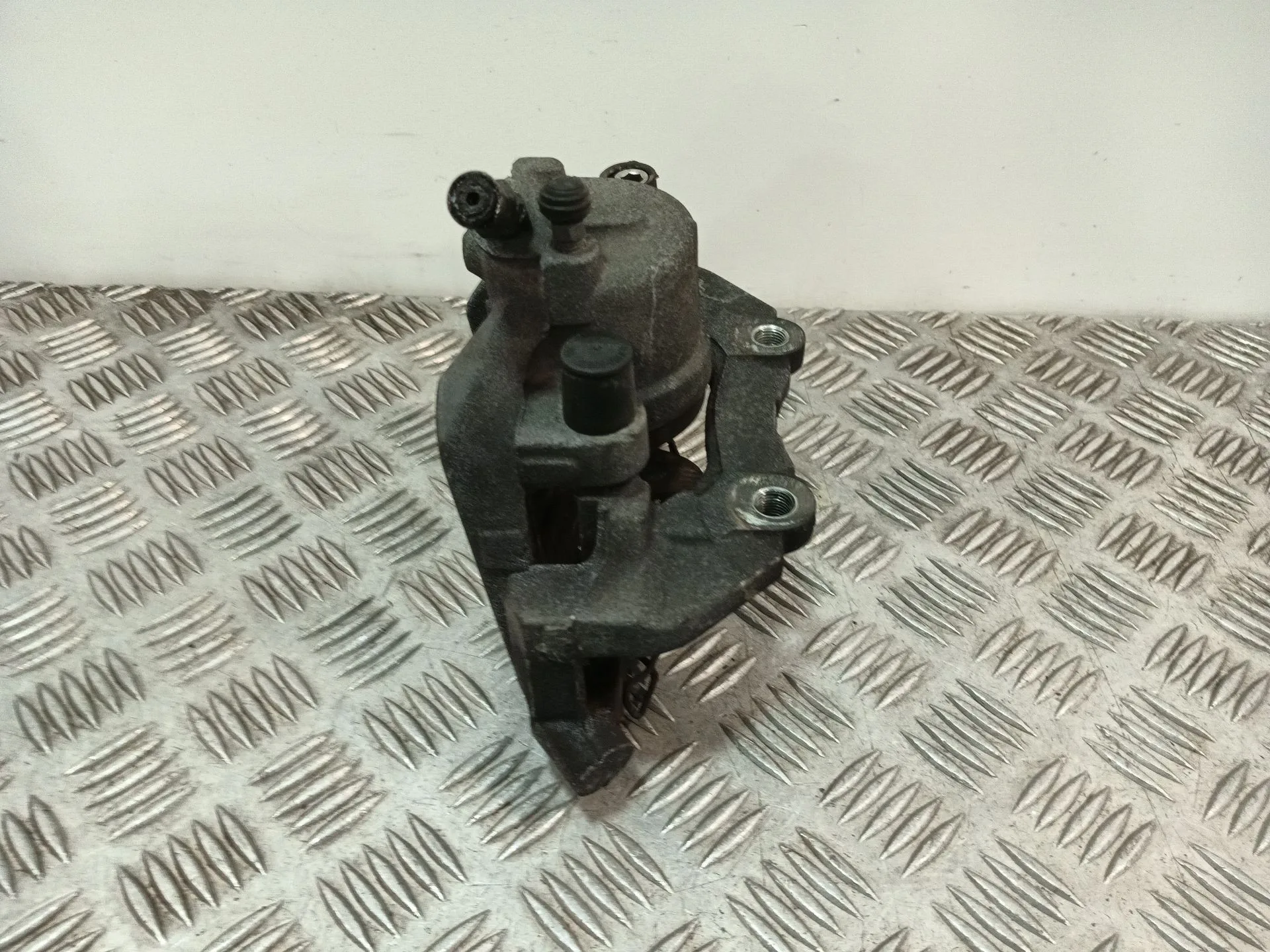 Pinza Freno Delantera Izquierda para Mazda 3 Lim. (Bl)