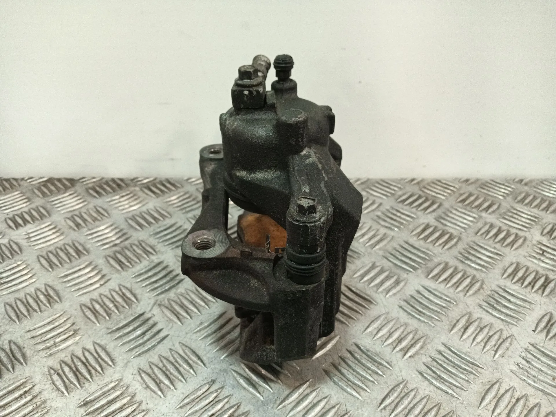 Pinza Freno Delantera Derecha para Opel Astra J Lim.