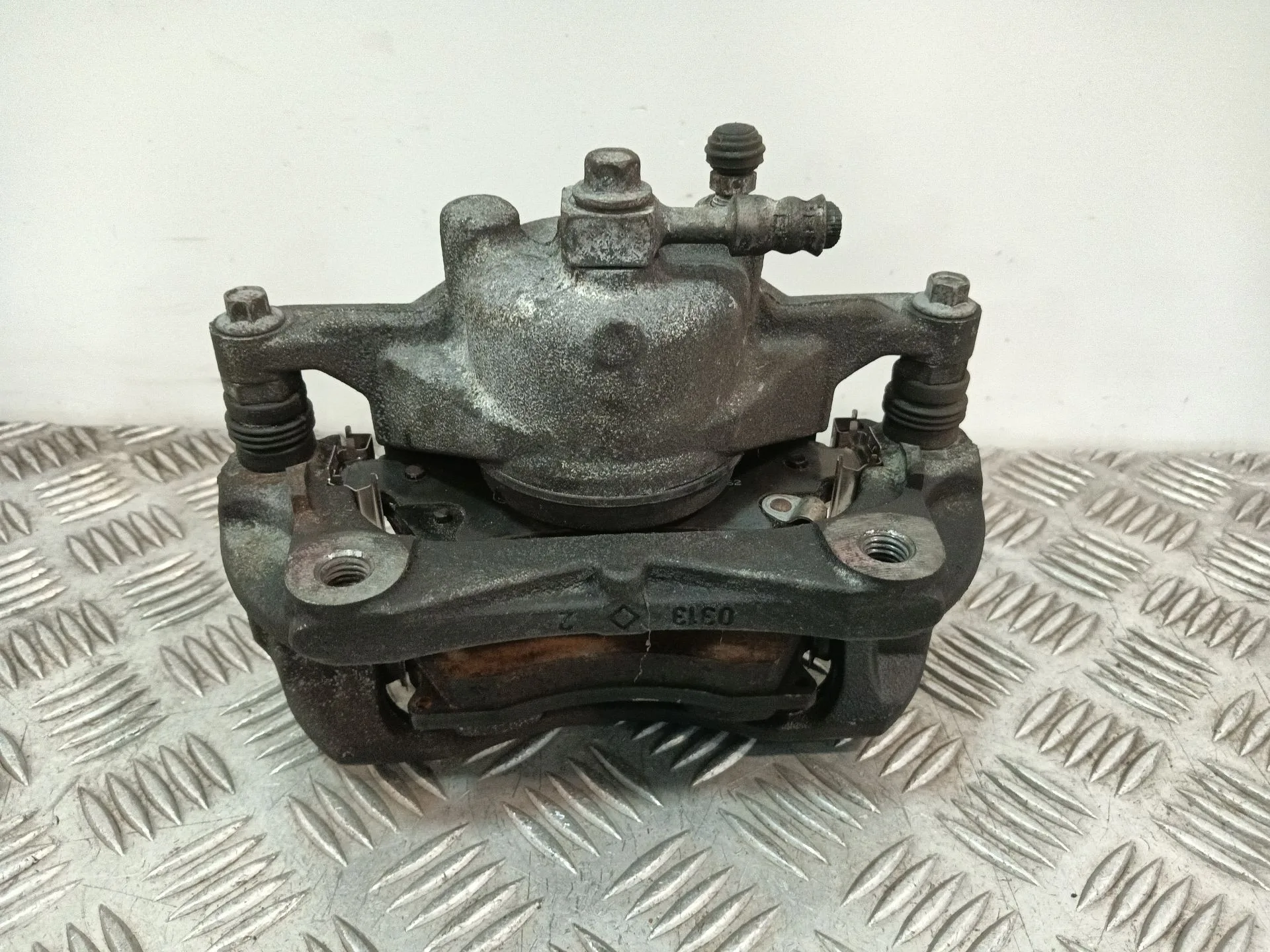 Pinza Freno Delantera Izquierda para Opel Astra J Lim.