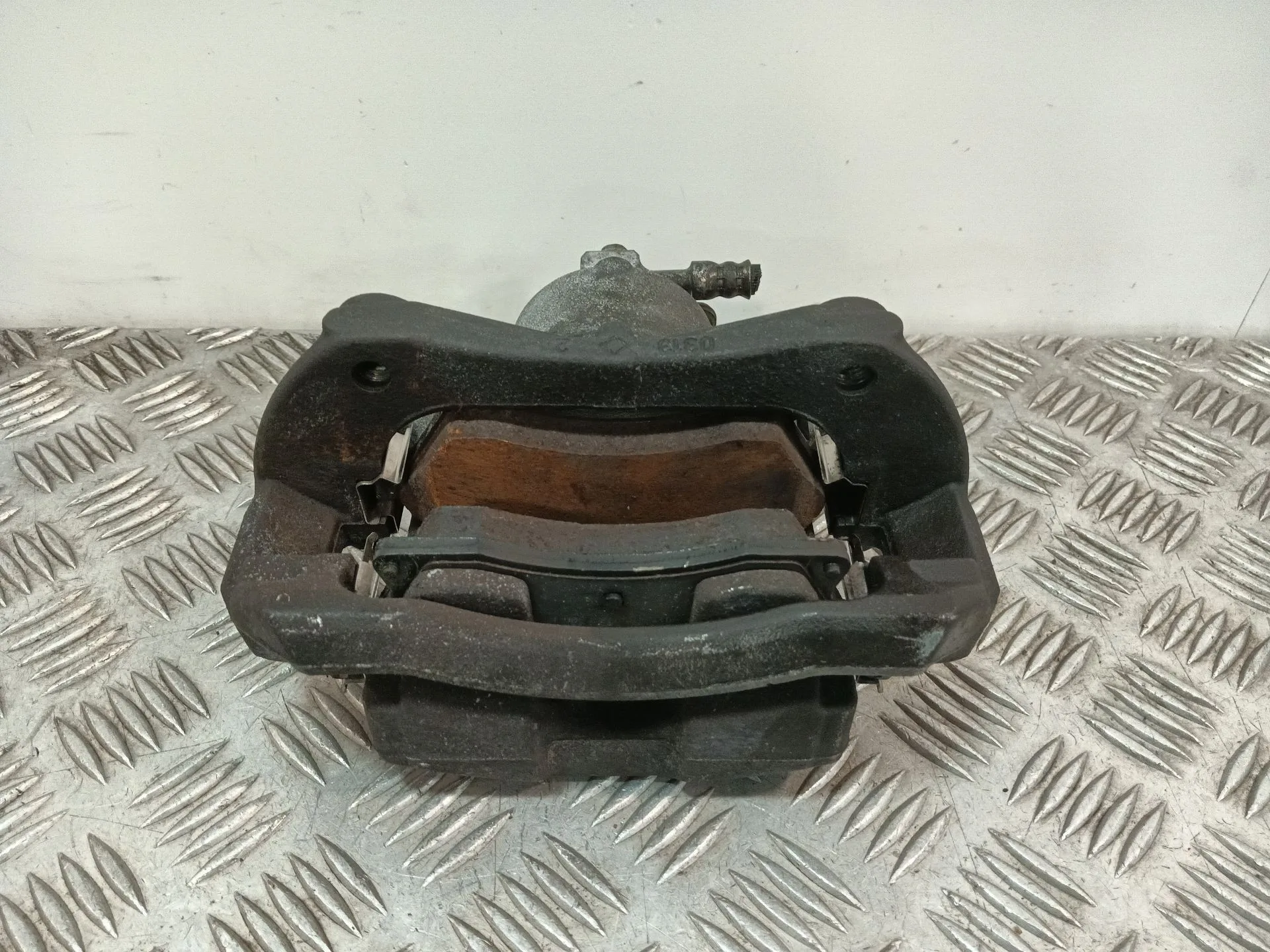 Pinza Freno Delantera Izquierda para Opel Astra J Lim.
