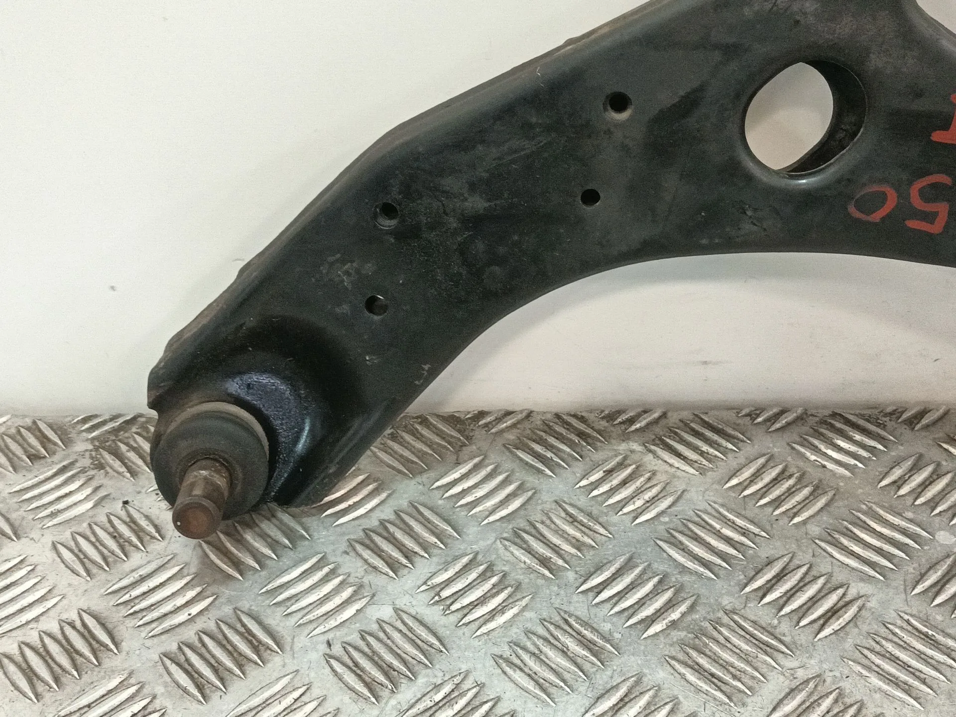 Brazo Suspension Inferior Delantero Izquierdo para Mazda 3 Lim. (Bl)