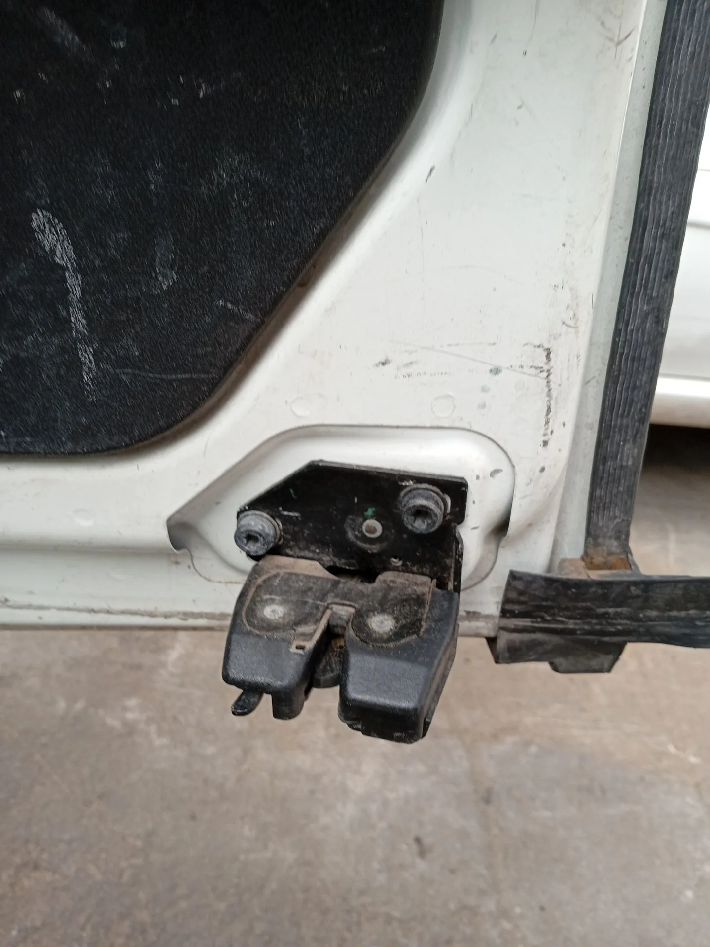 Cerradura Maletero / Porton para Fiat Doblo Autobus (263_)