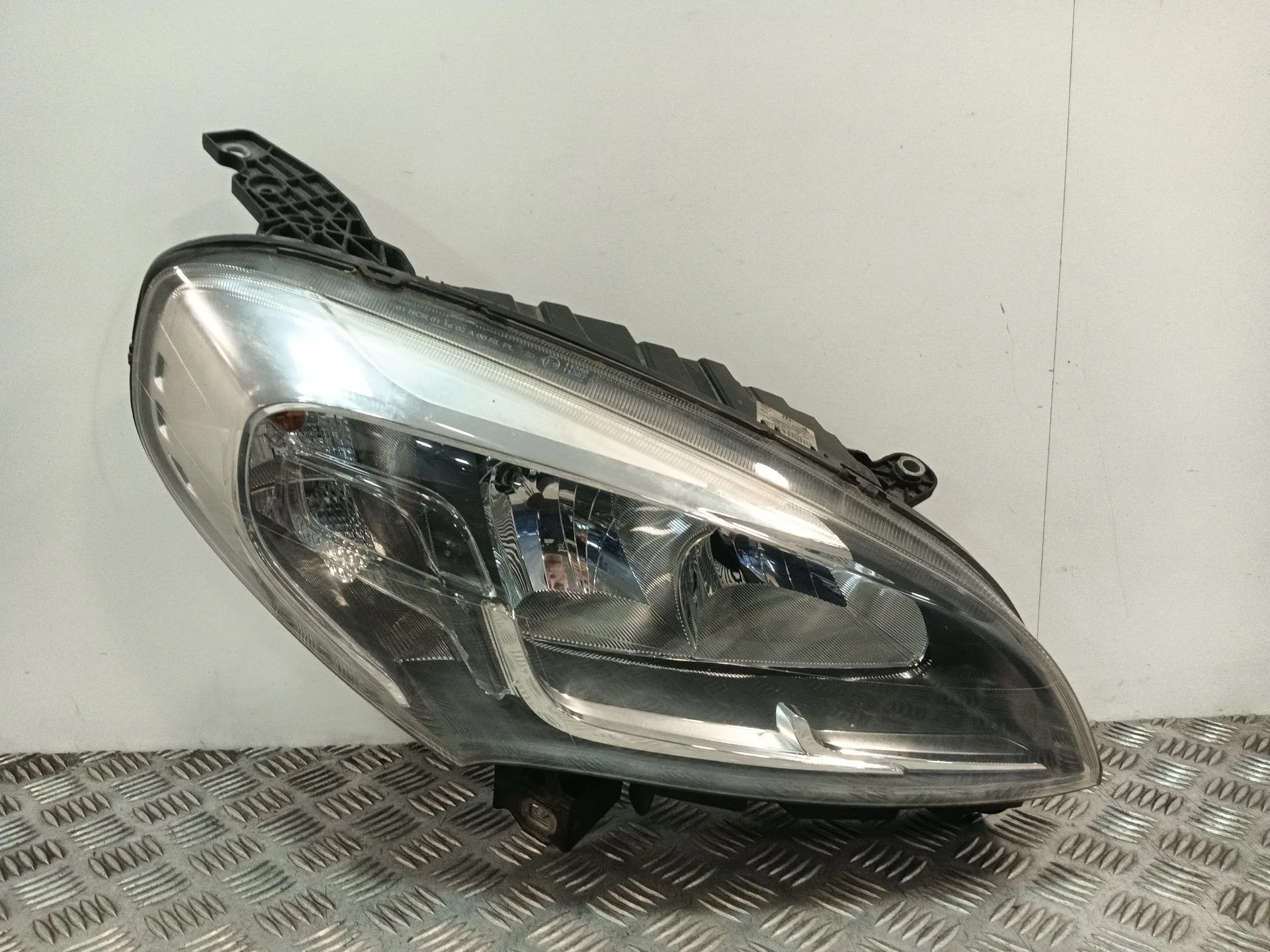 Faro Derecho para Fiat Doblo Autobus (263_)