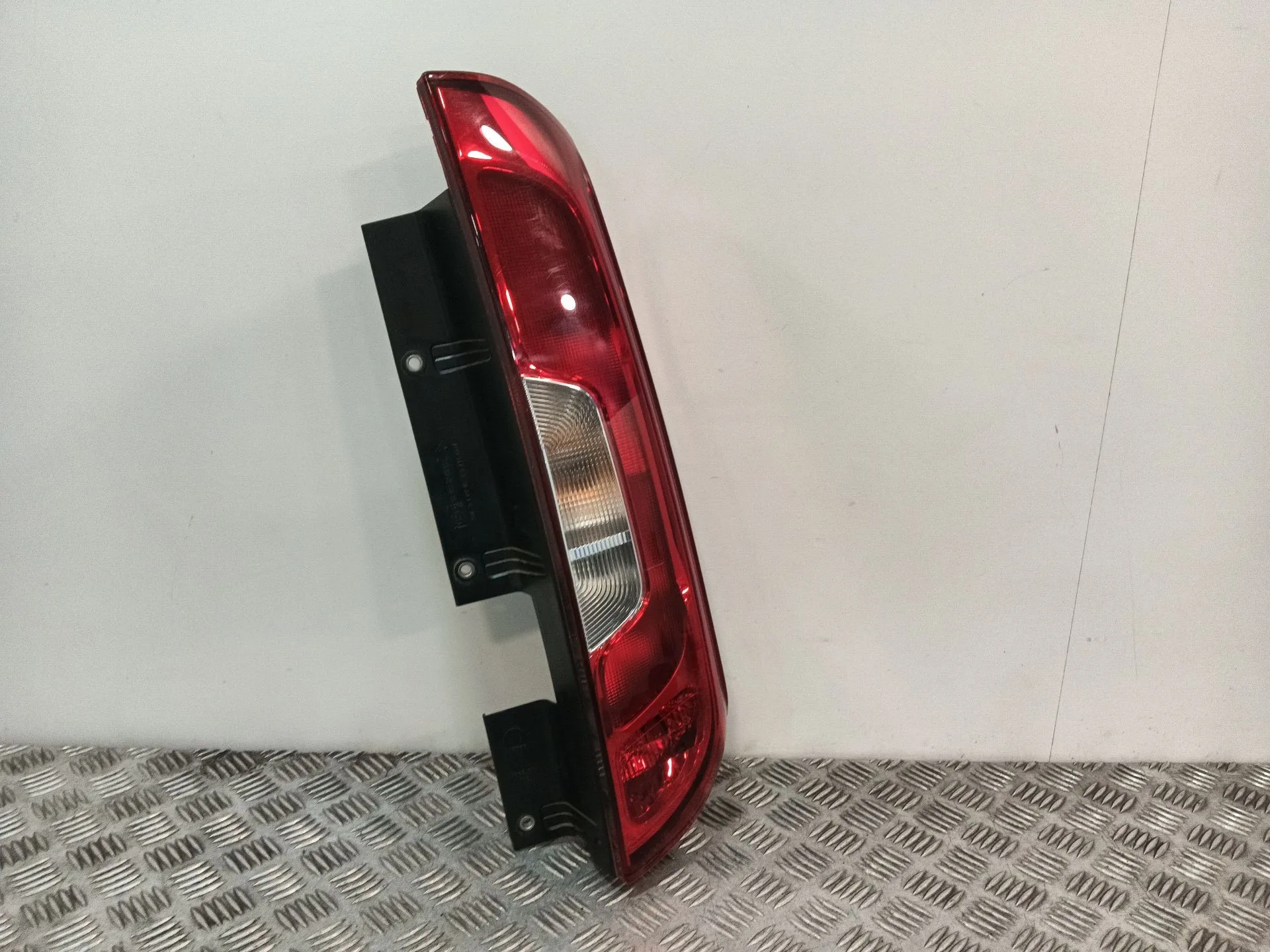 Piloto Trasero Derecho para Fiat Doblo Autobus (263_)