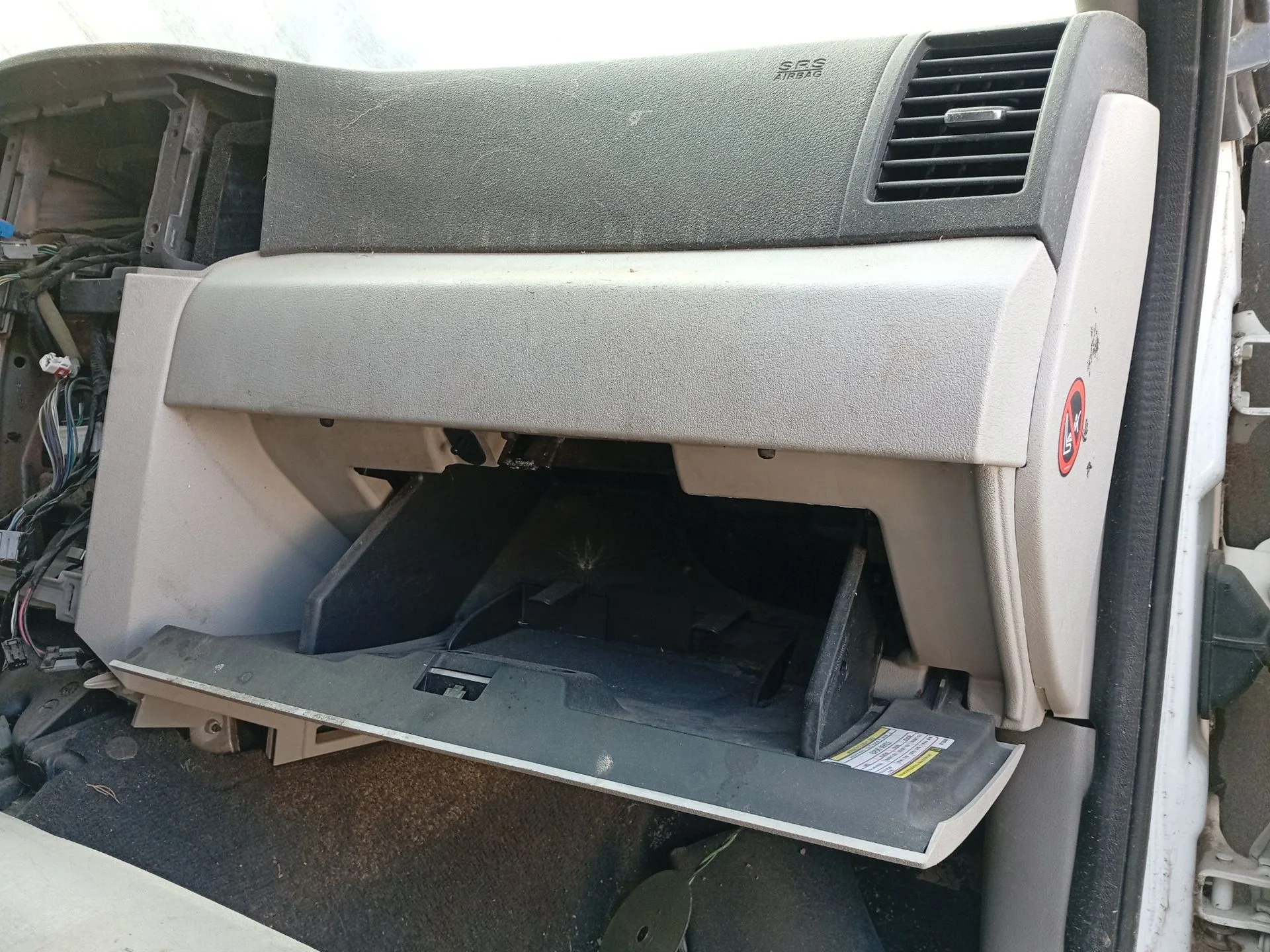 Guantera para Jeep Grand Cherokee Iii (Wh, Wk)