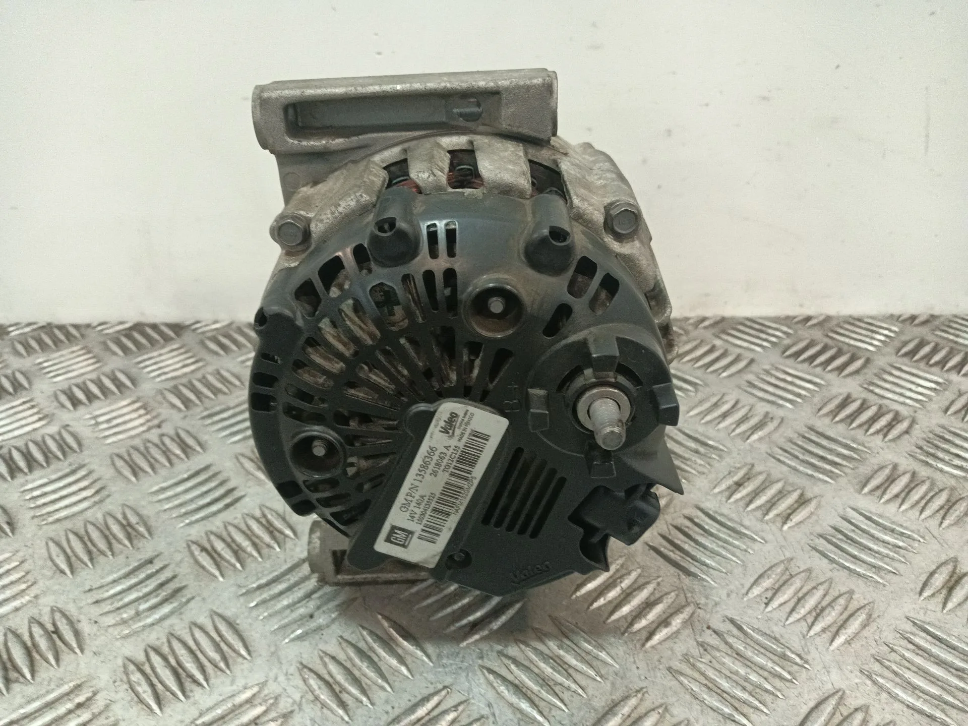 Alternador para Opel Astra J (P10)