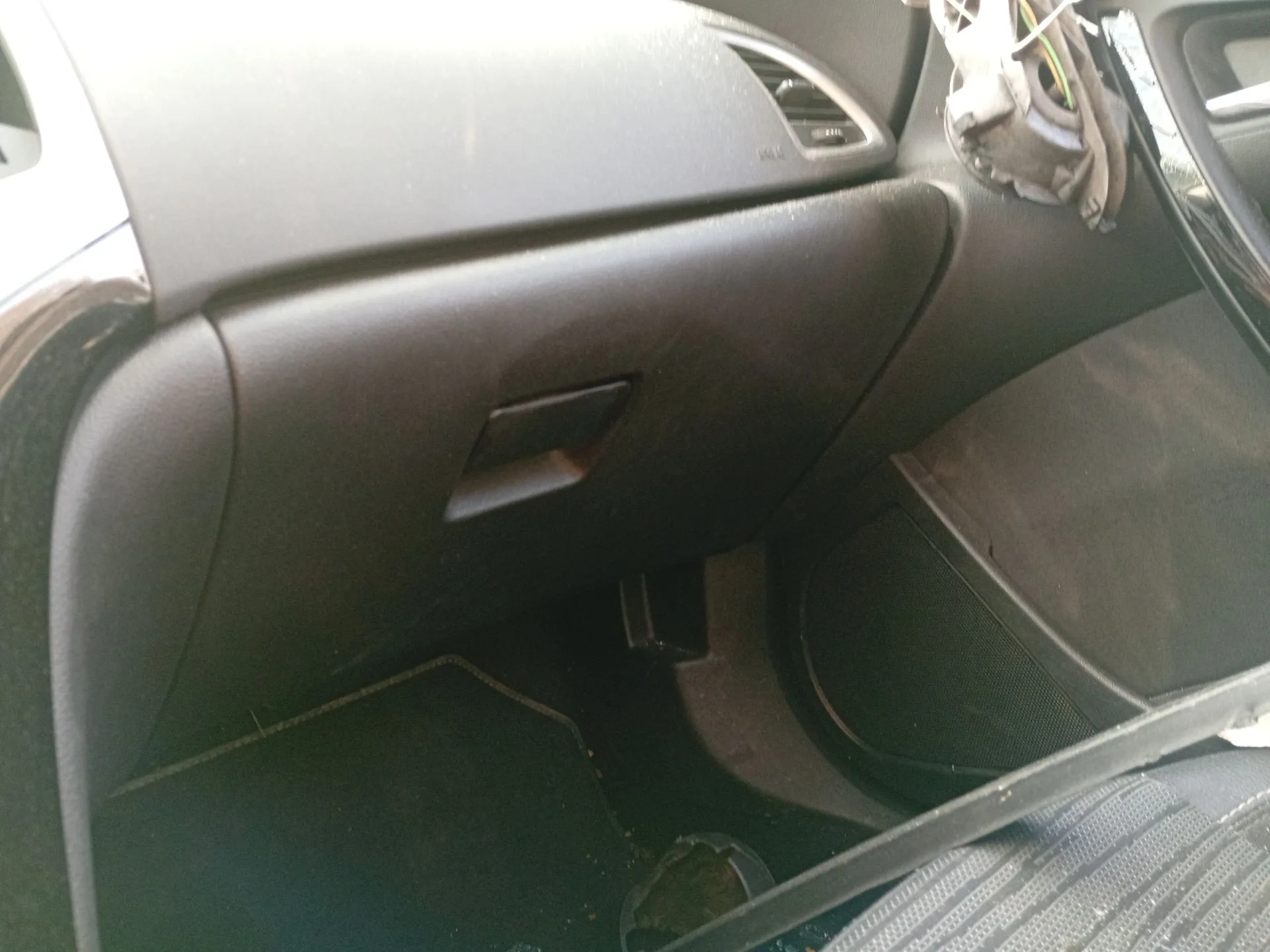 Guantera para Opel Astra J (P10)