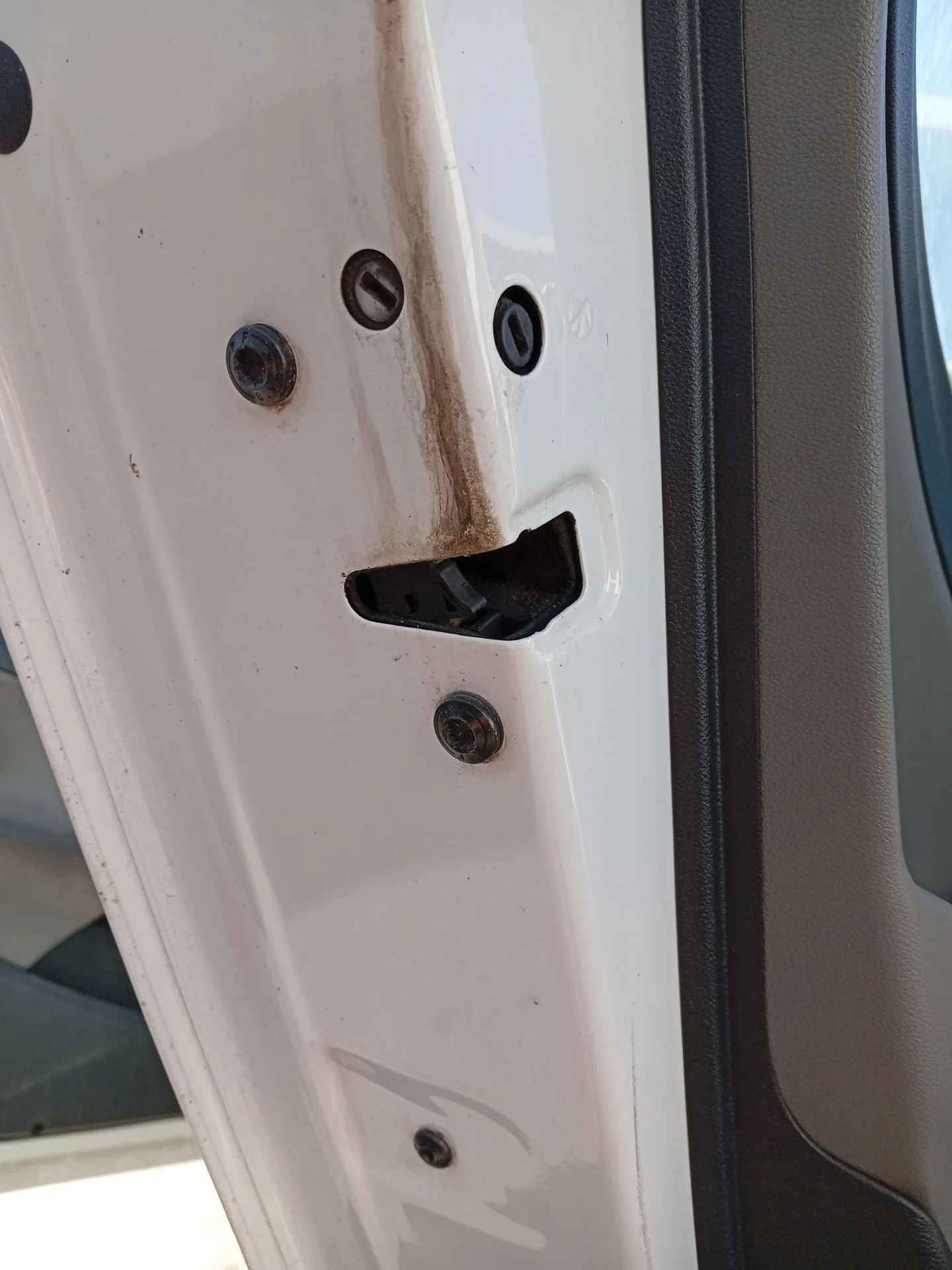 Cerradura Puerta Trasera Izquierda para Seat Ibiza Iv St (6J8, 6P8)