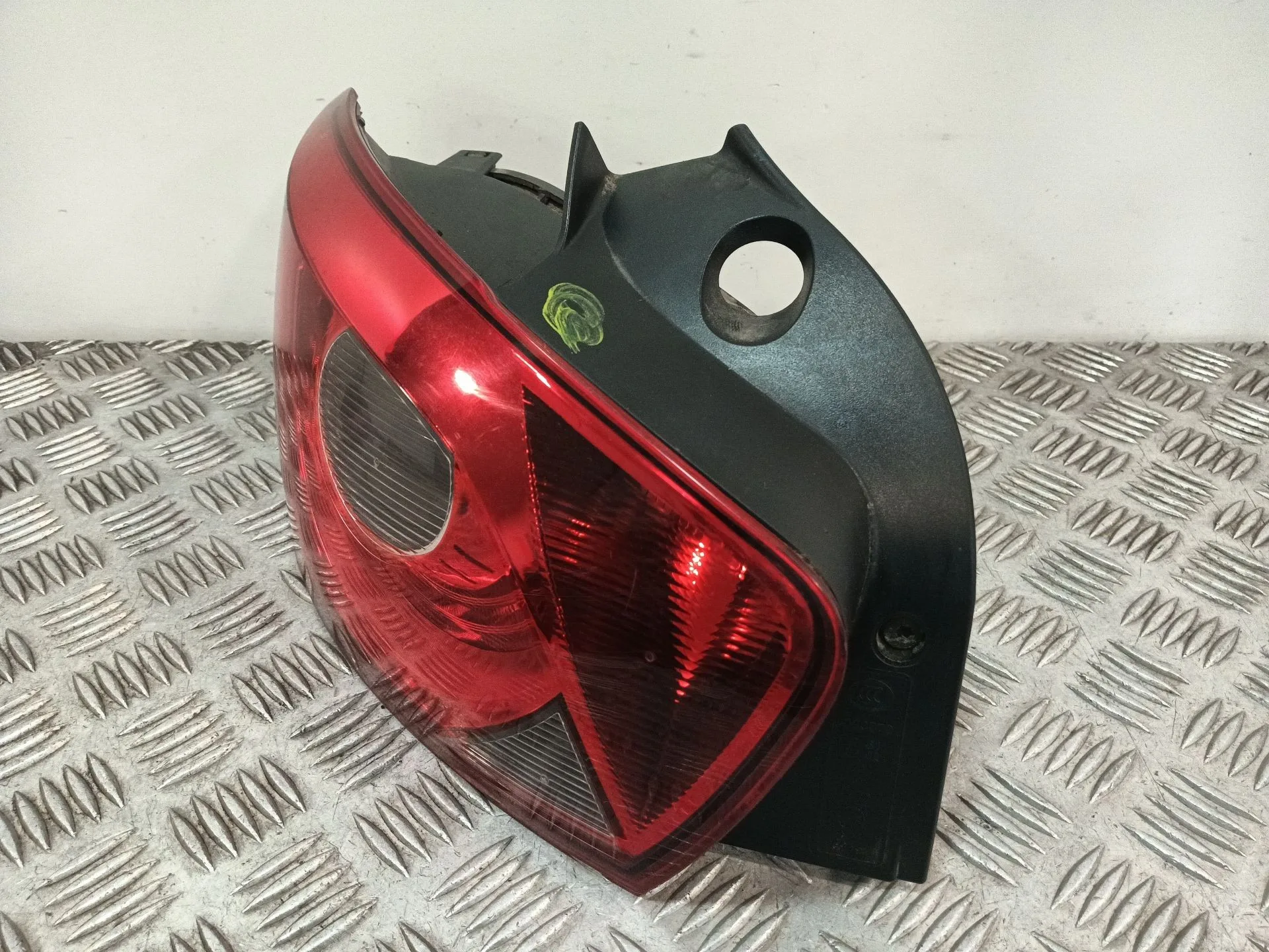 Piloto Trasero Izquierdo para Seat Ibiza Iv St (6J8, 6P8)