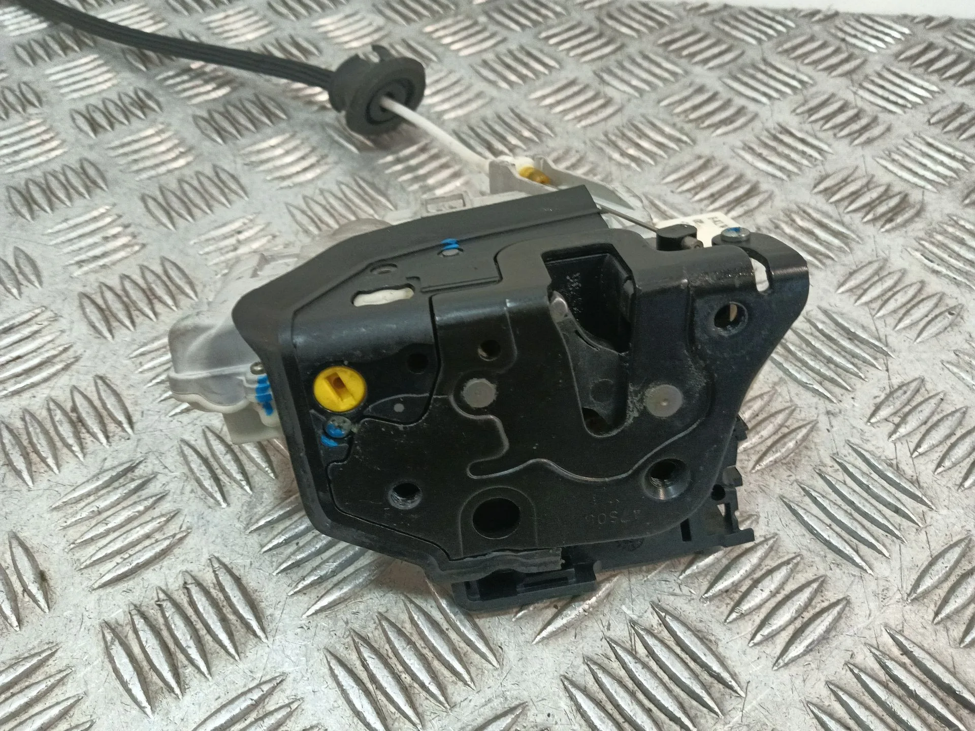 Cerradura Puerta Trasera Izquierda para Audi Q7 (4Lb)