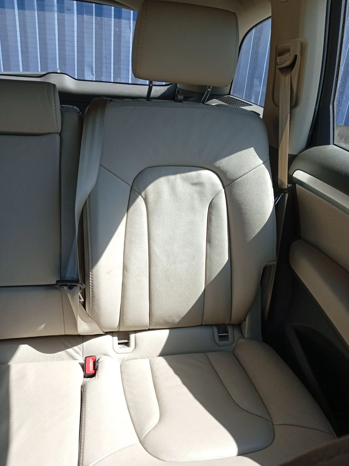 Cinturon Seguridad Trasero Izquierdo para Audi Q7 (4Lb)