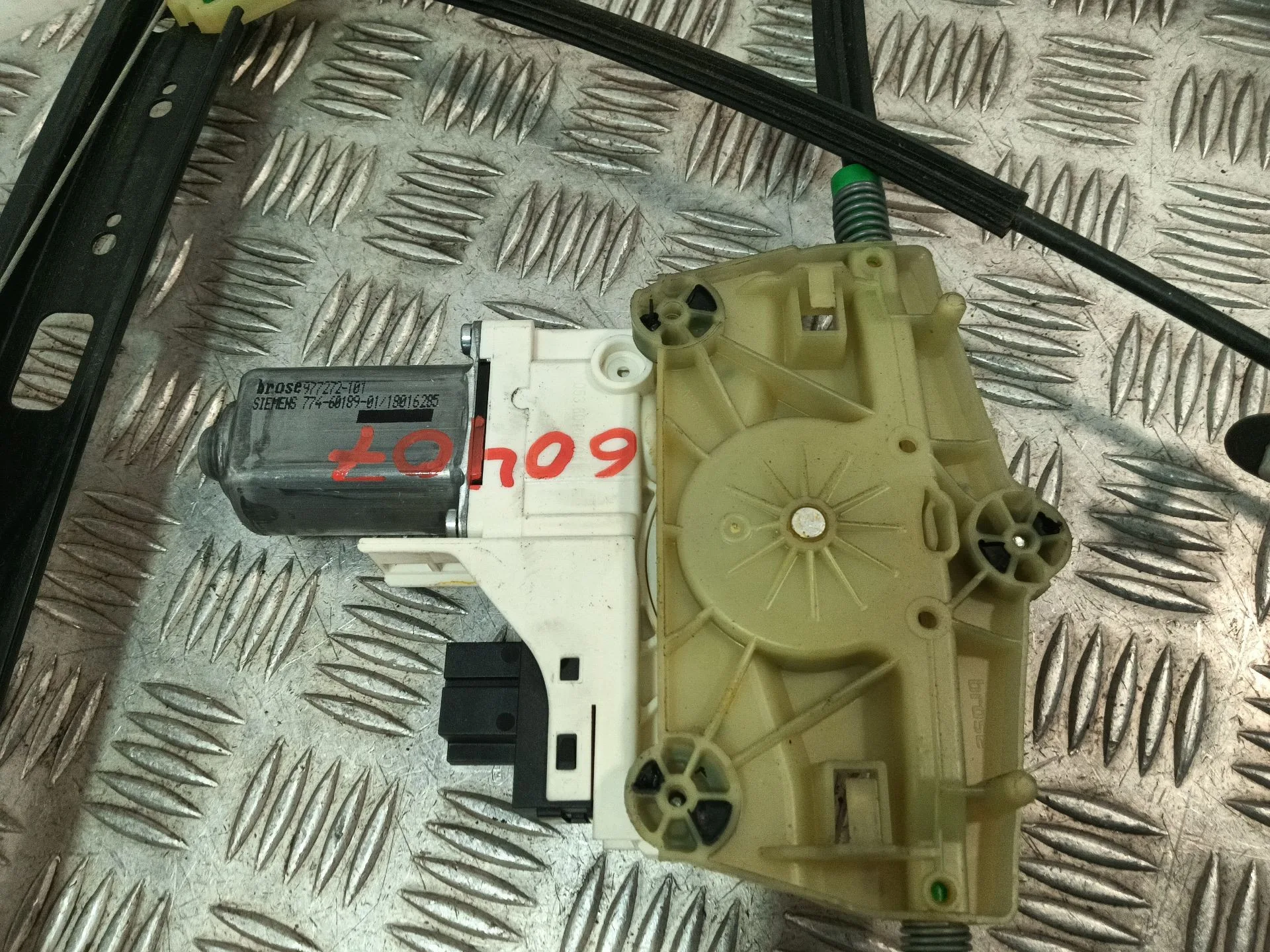 Elevalunas Trasero Derecho para Audi Q7 (4Lb)
