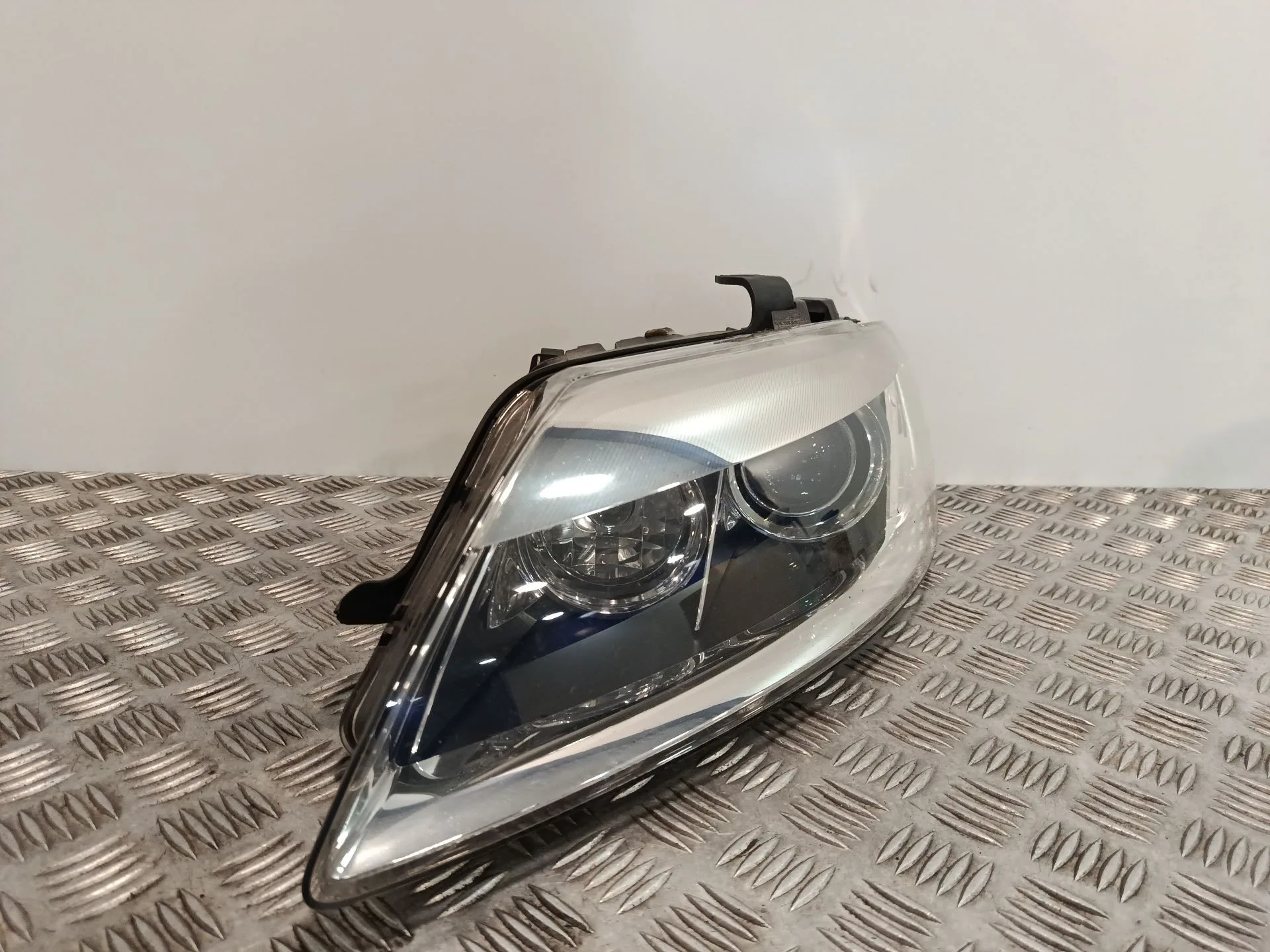 Faro Izquierdo para Audi Q7 (4Lb)