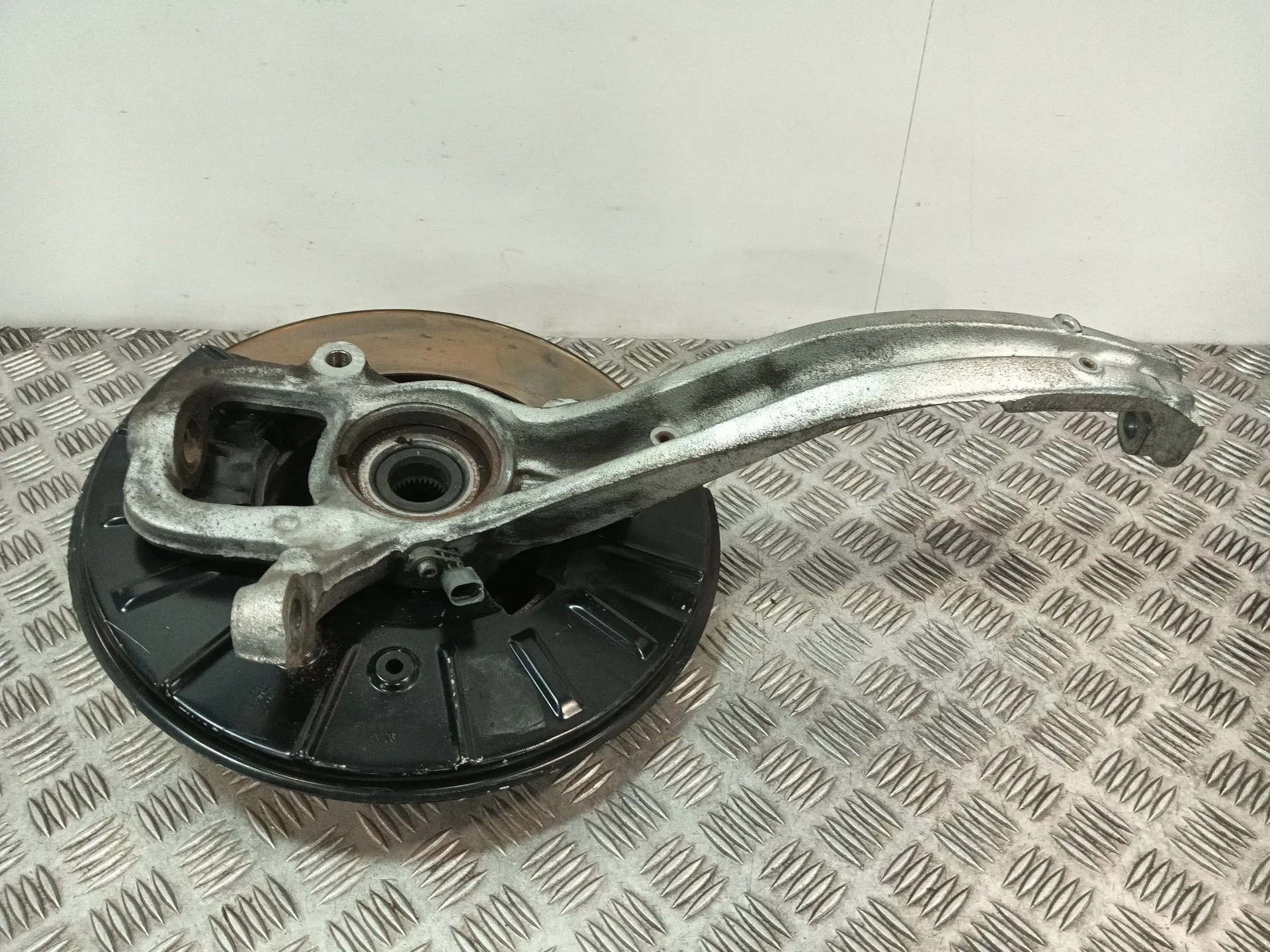 Mangueta Delantera Derecha para Audi Q7 (4Lb)