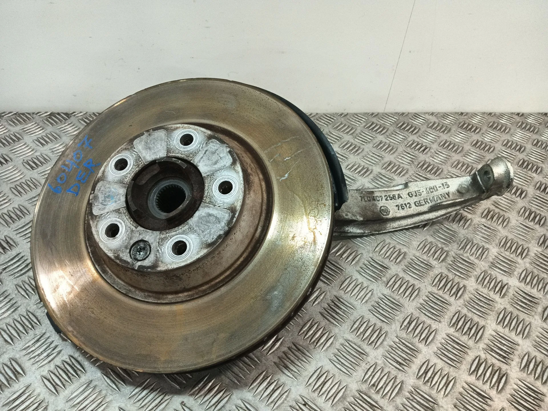 Mangueta Delantera Derecha para Audi Q7 (4Lb)