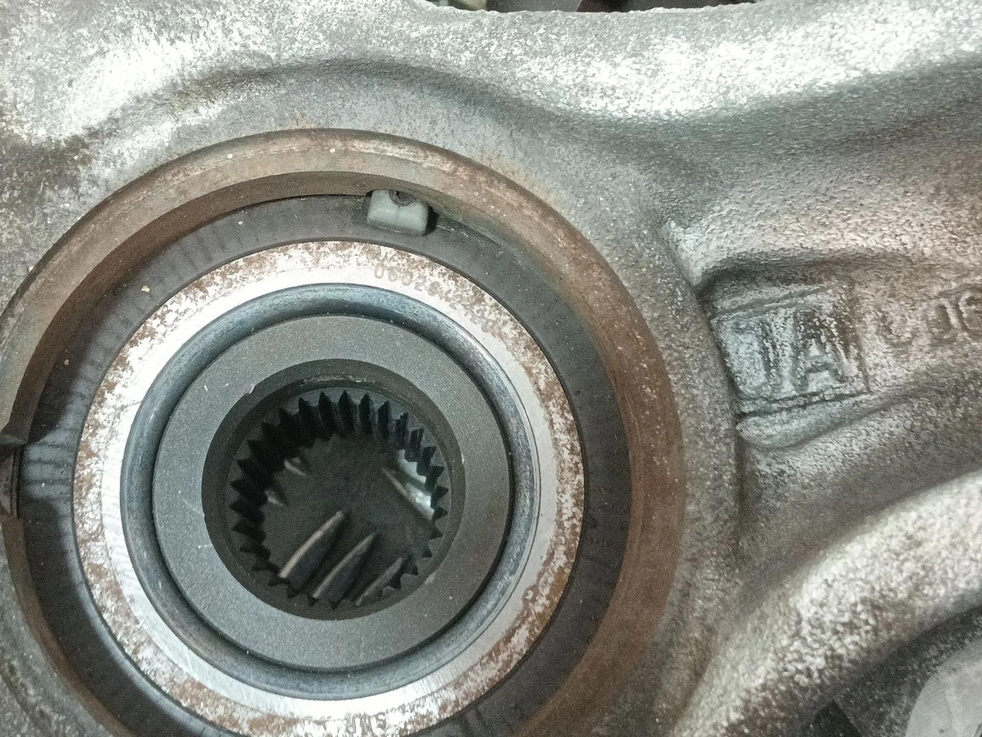 Mangueta Delantera Izquierda para Audi Q7 (4Lb)