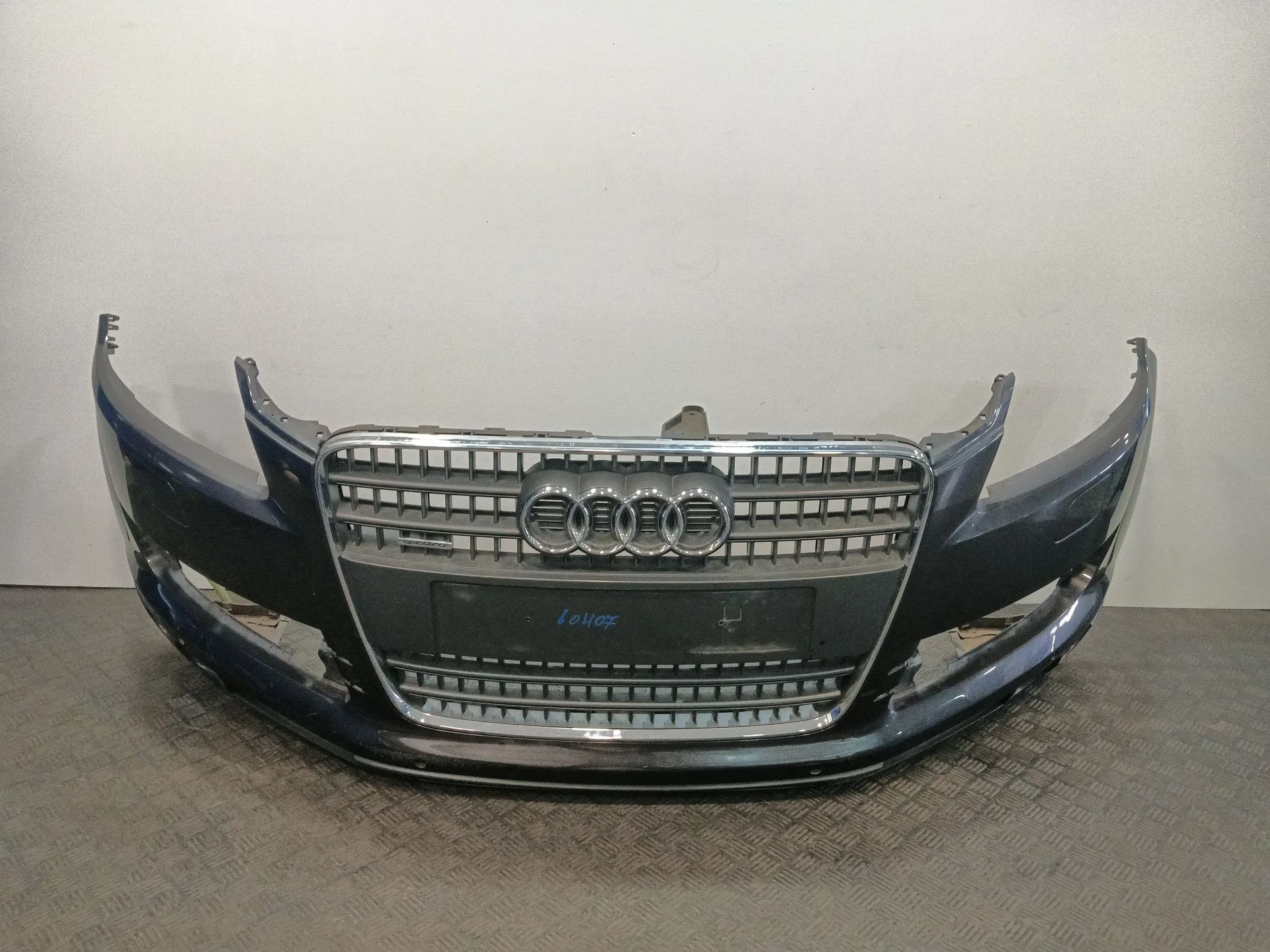 Paragolpes Delantero para Audi Q7 (4Lb)