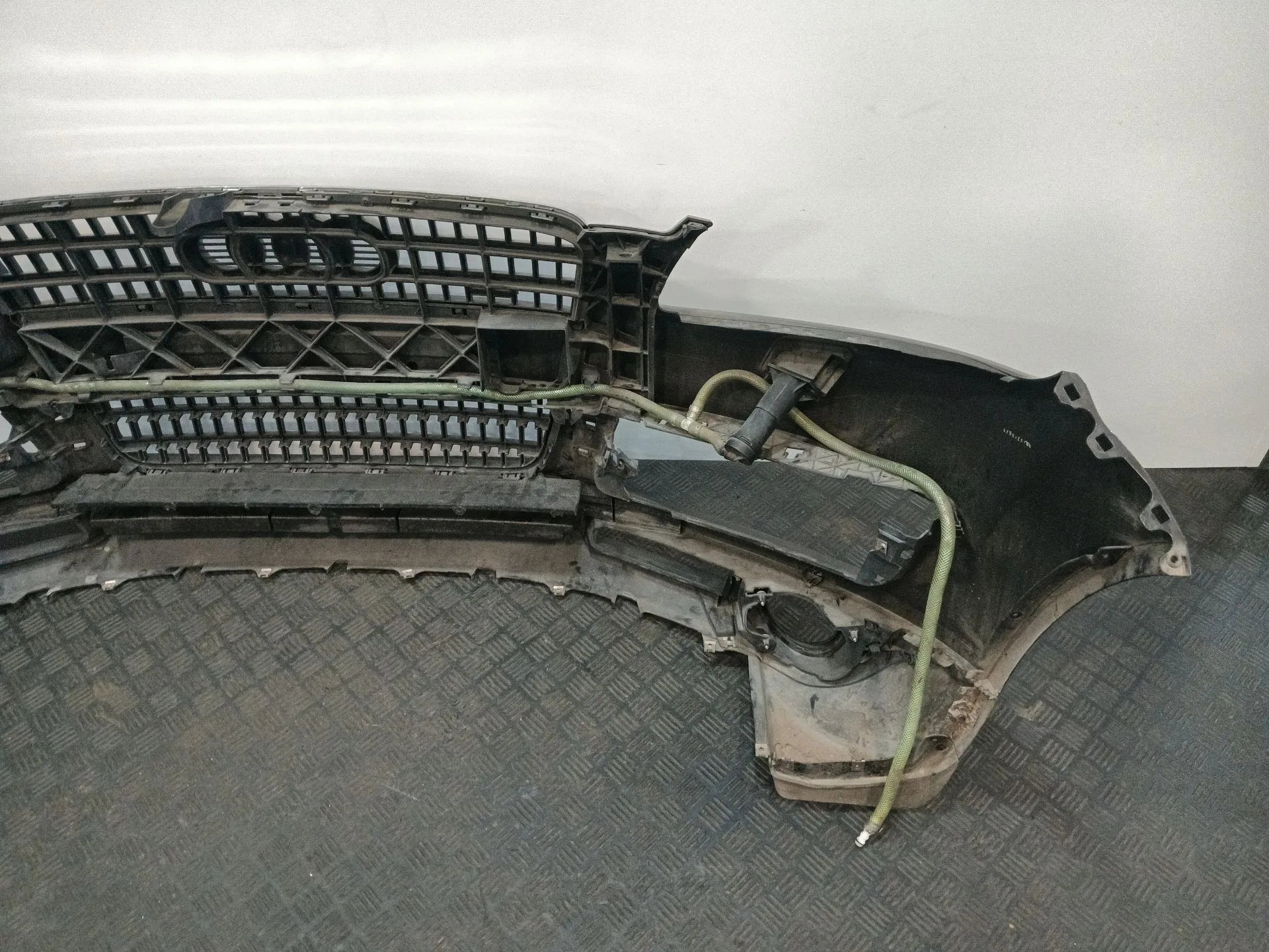Paragolpes Delantero para Audi Q7 (4Lb)