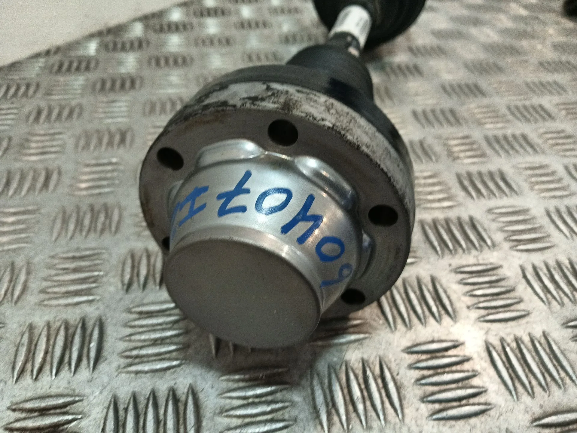 Transmision Delantera Derecha para Audi Q7 (4Lb)