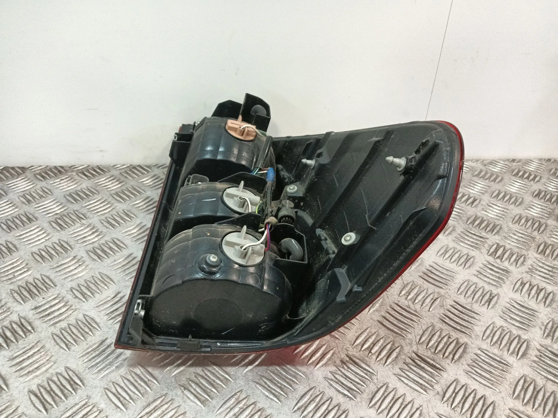 Piloto Trasero Derecho para Isuzu D-Max I (Tfr, Tfs)
