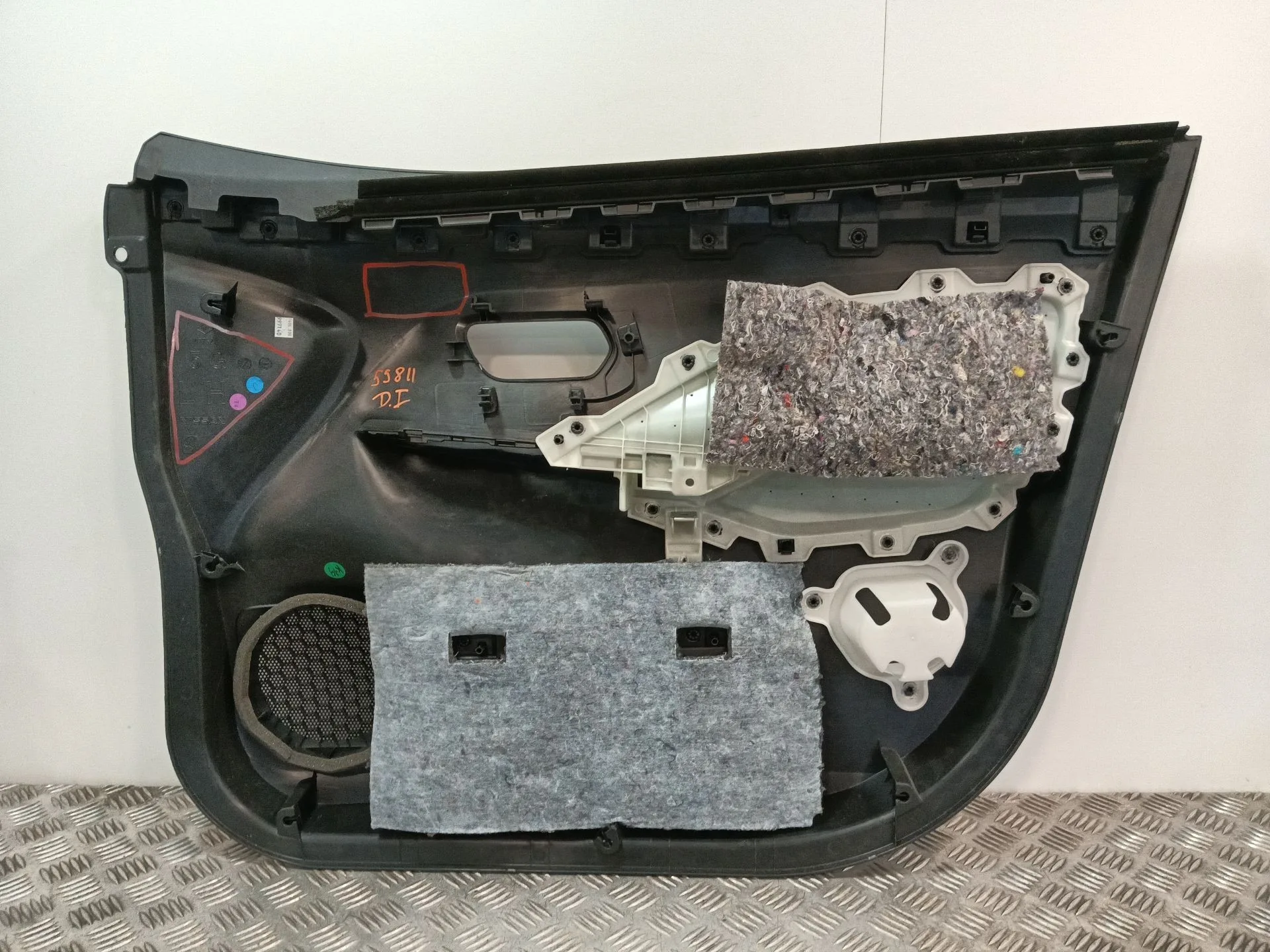 Guarnecido Puerta Delantera Izquierda para Nissan Micra V (K14)