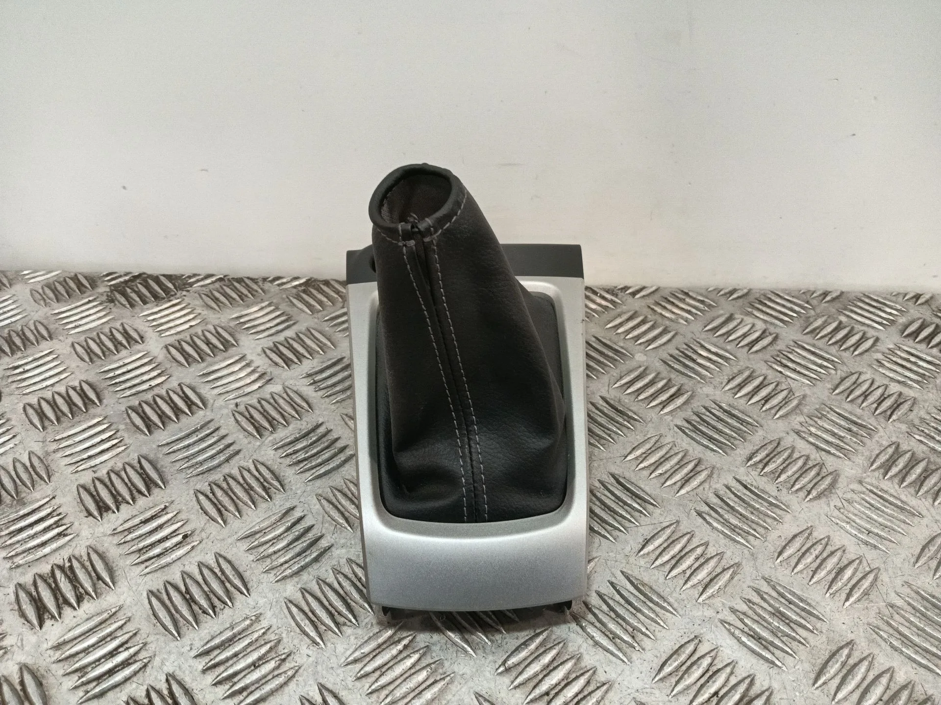 Soporte Motor Delantero para Nissan Micra V (K14)