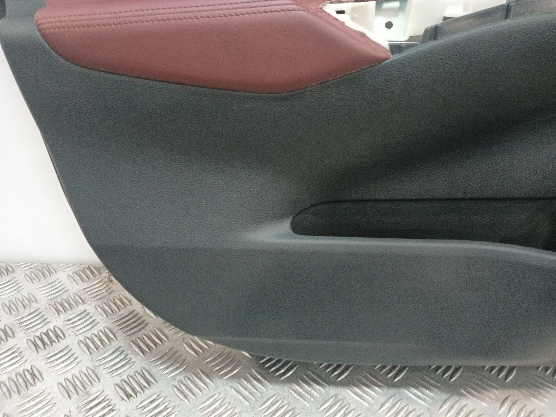 Guarnecido Puerta Delantera Izquierda para Nissan Micra V (K14)
