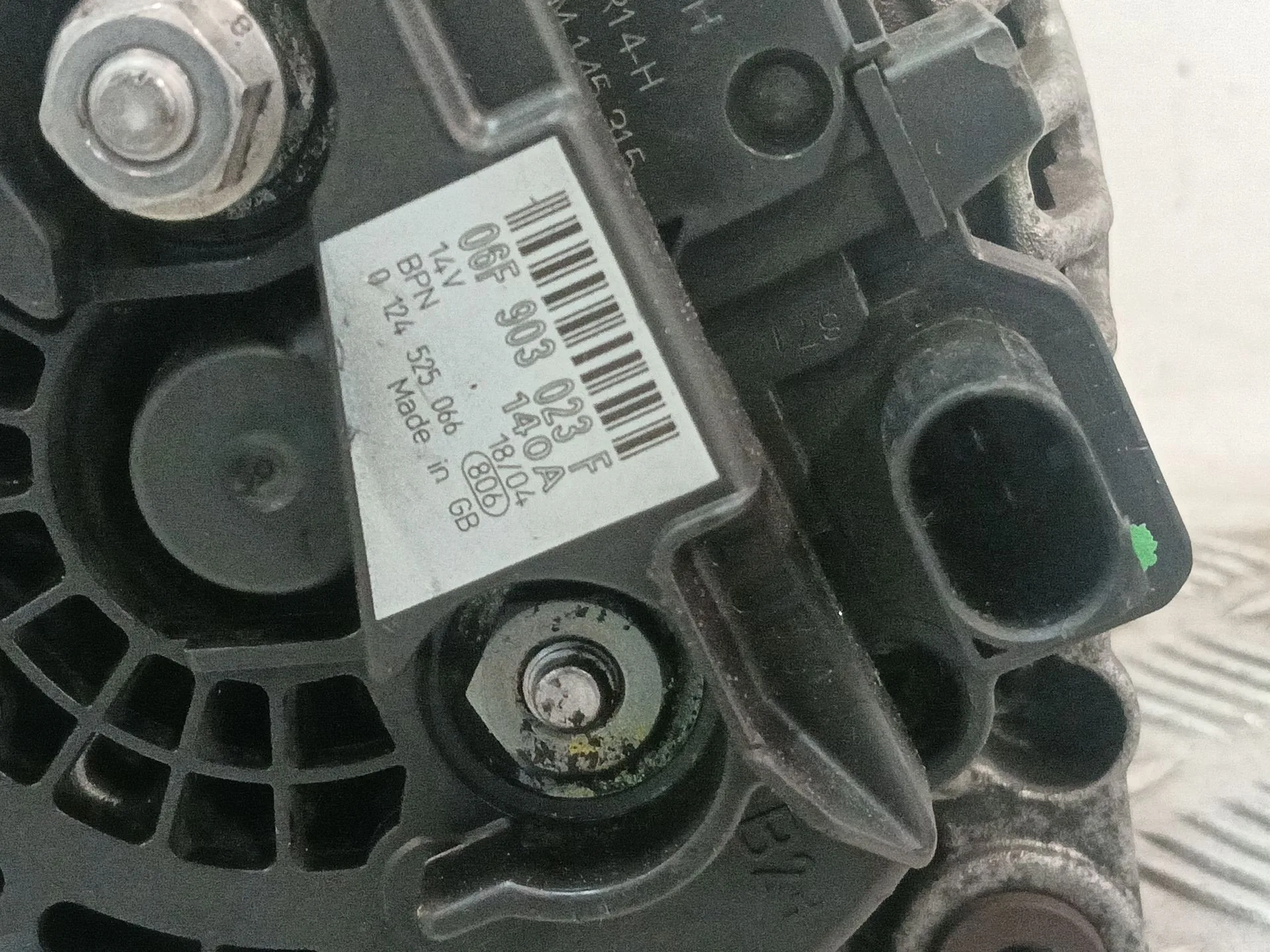 Alternador para Audi A4 B6 Avant (8E5)