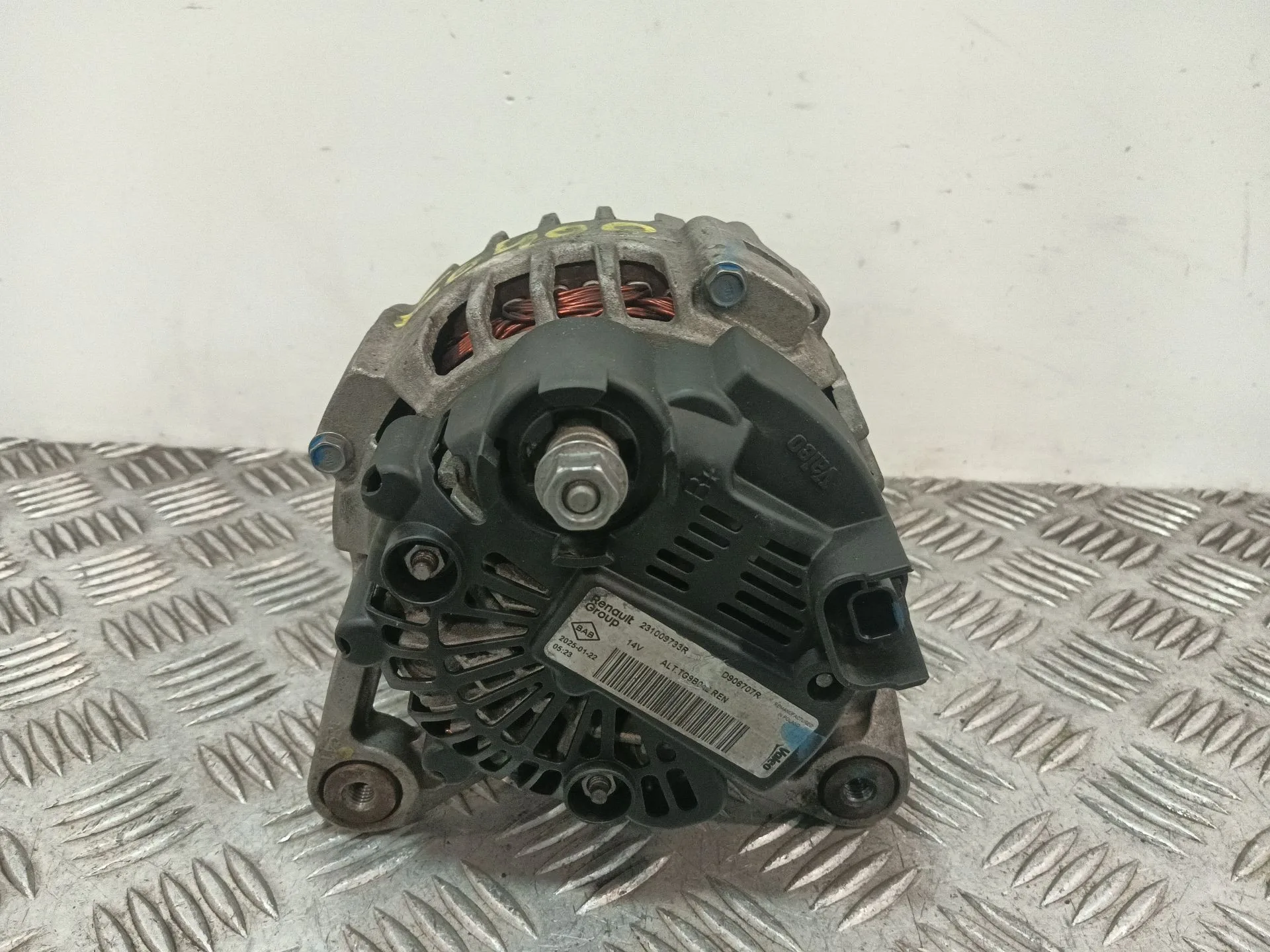 Alternador para Renault Wind (E4M_)