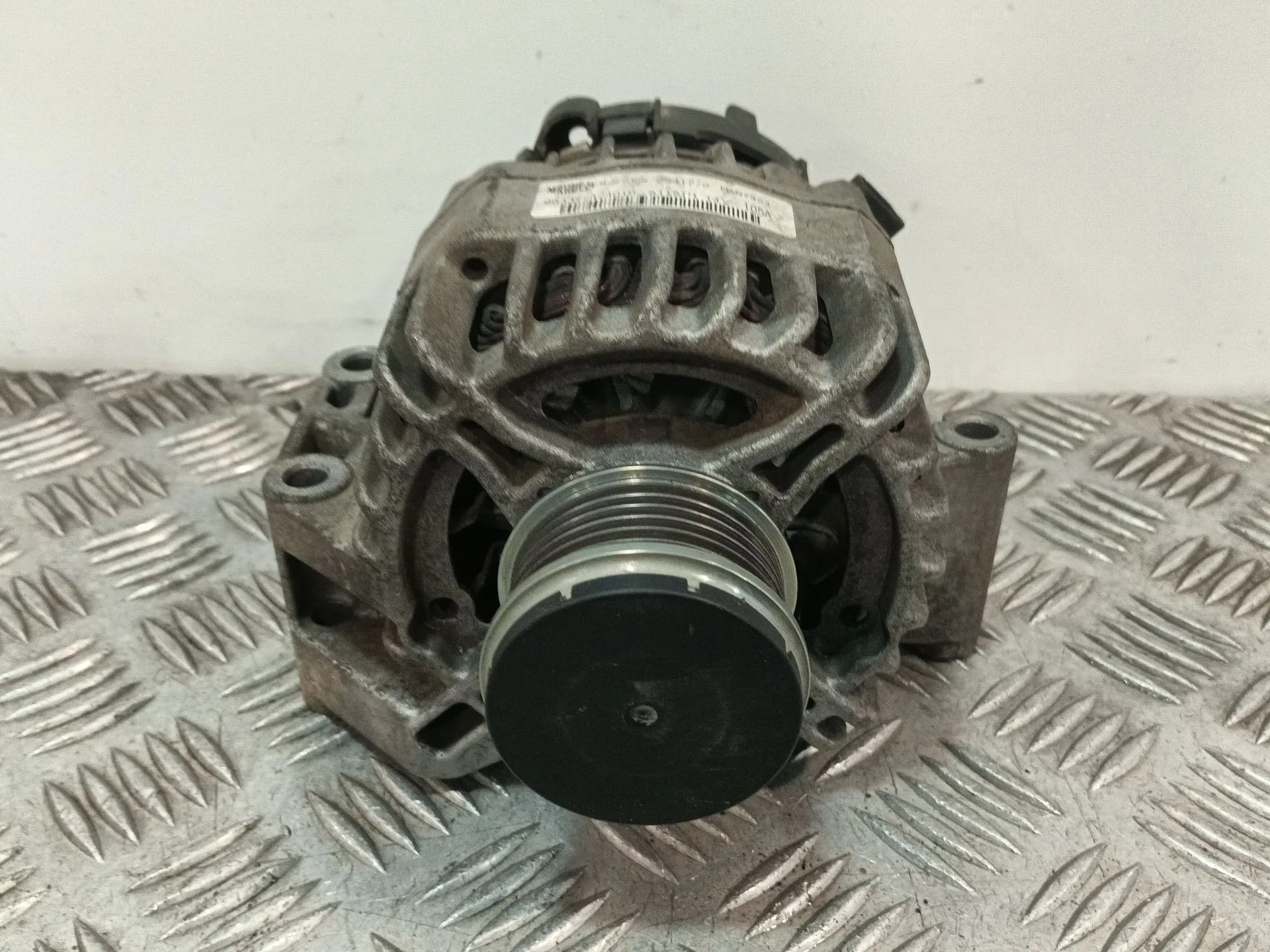 Alternador para Opel Corsa D