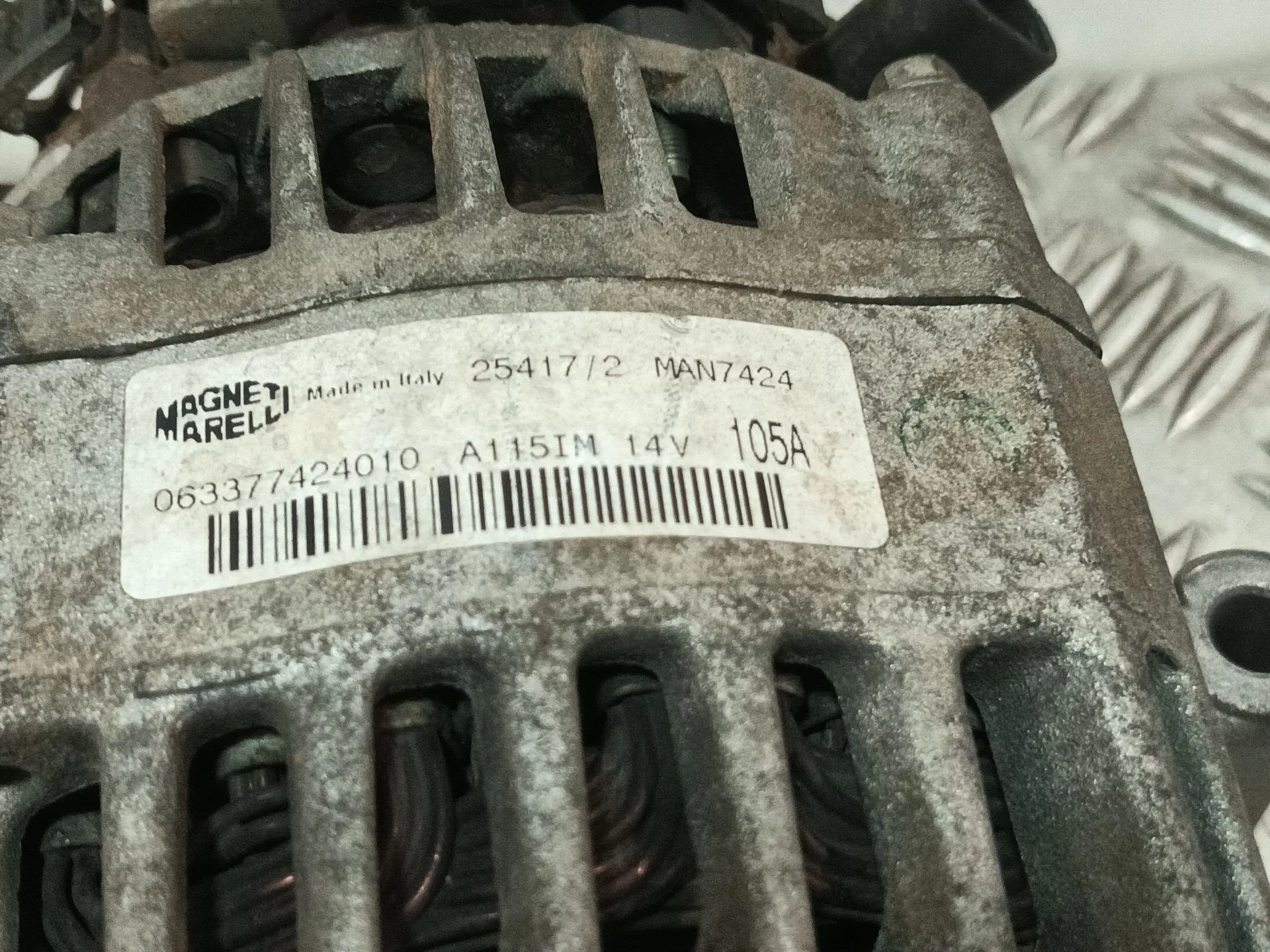 Alternador para Opel Corsa D