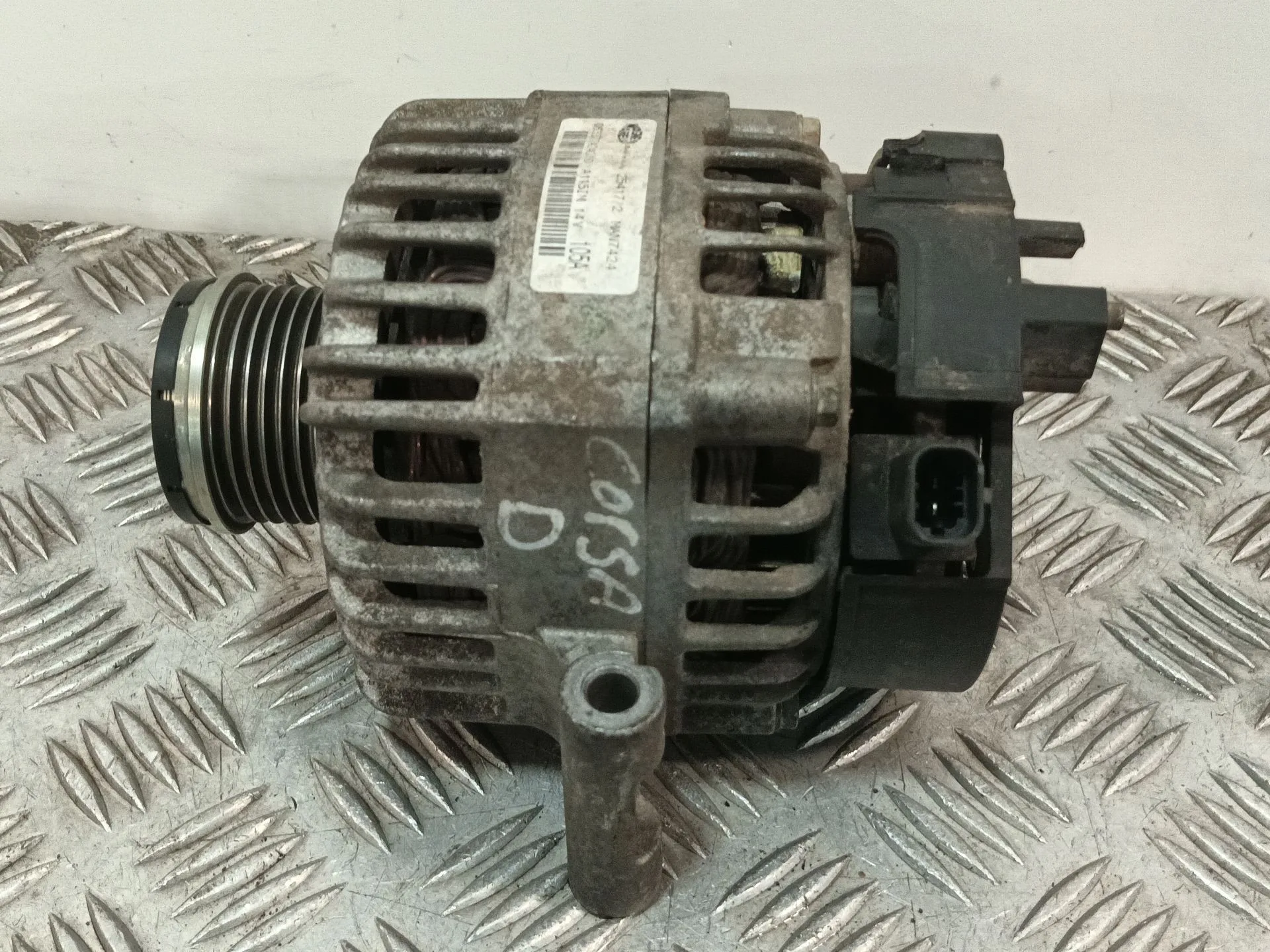 Alternador para Opel Corsa D