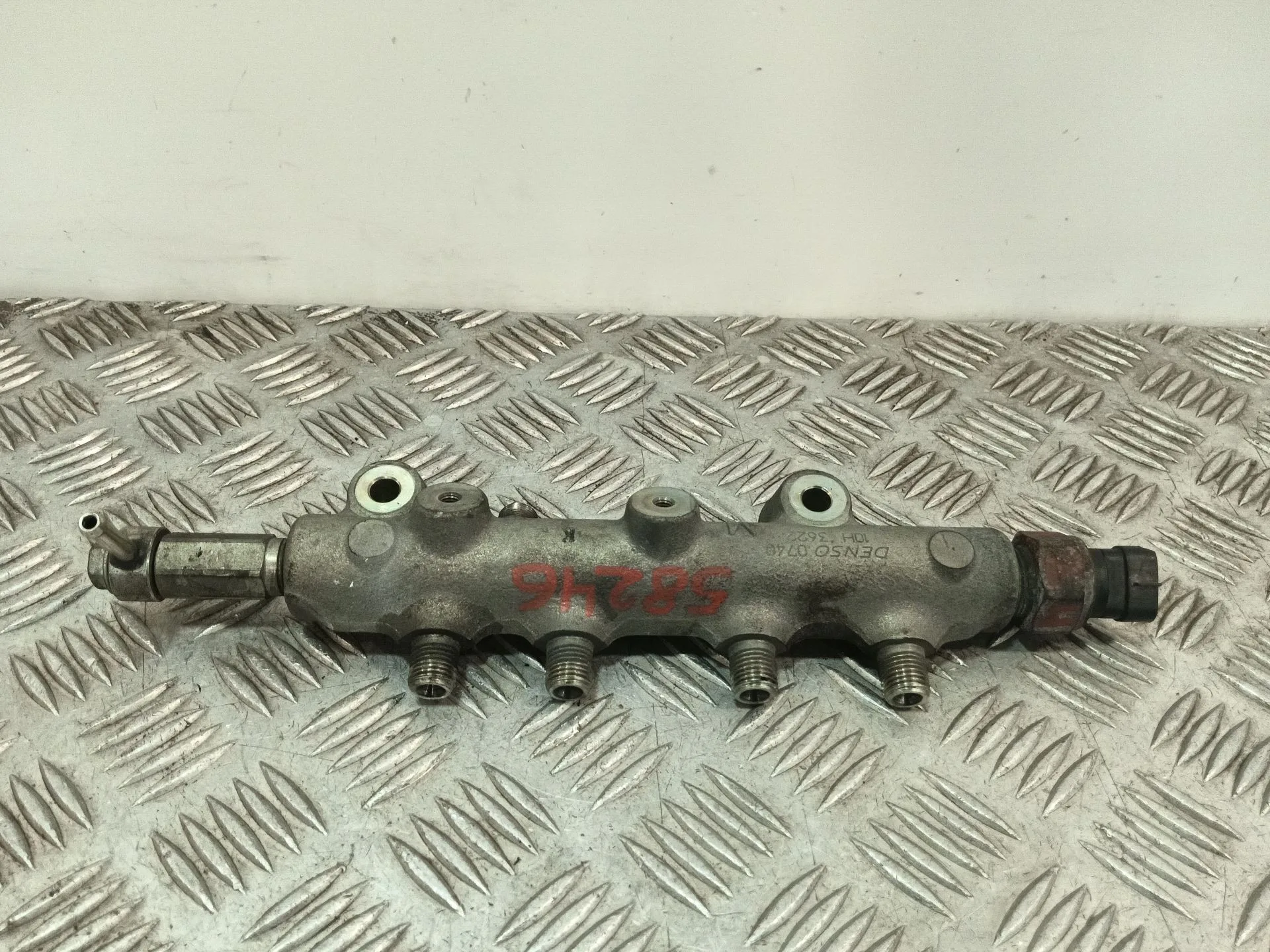 Rampa Inyectora para Mazda 5 Berl. (Cr)