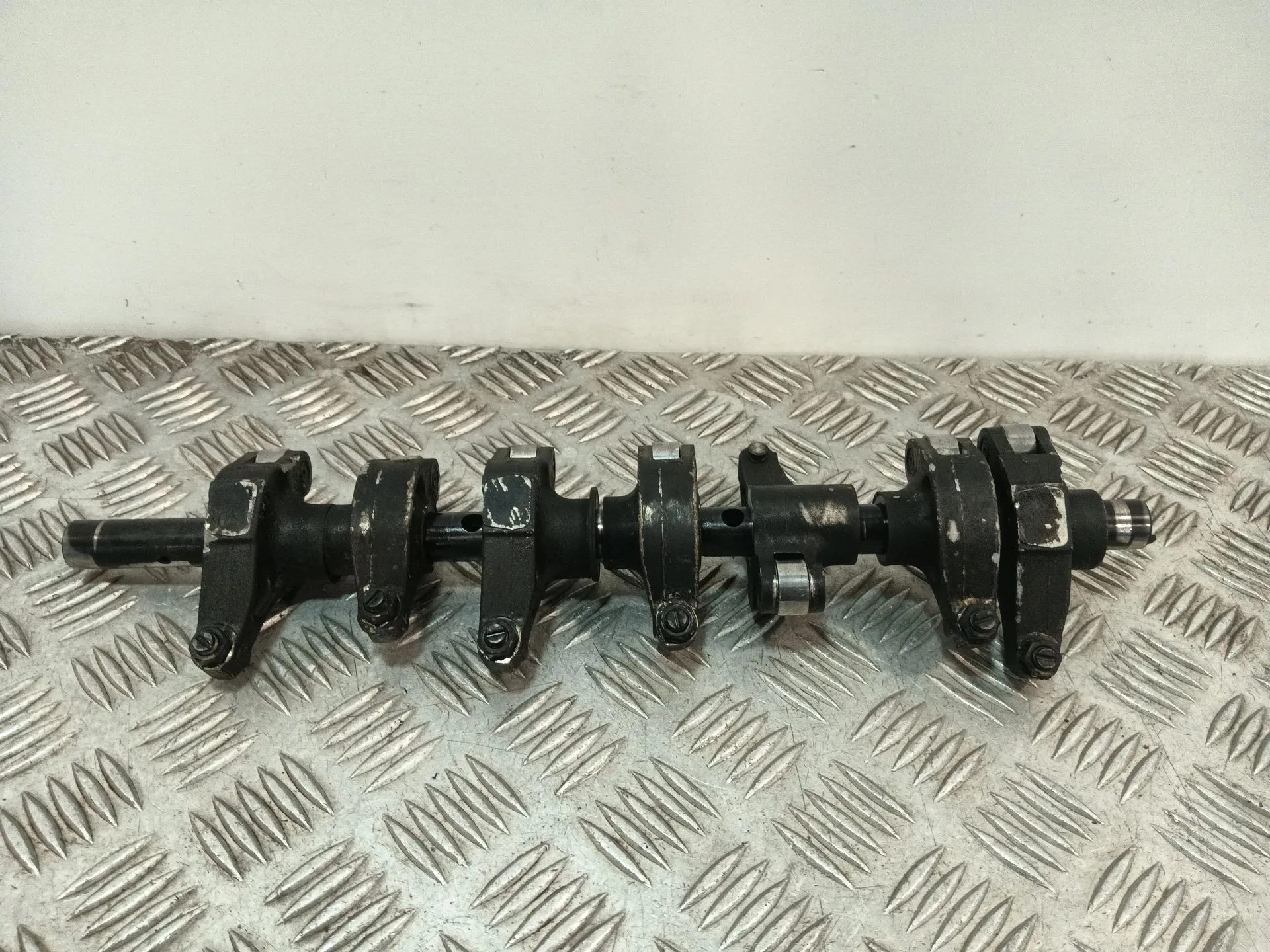 Eje Balancines para Mazda 5 Berl. (Cr)
