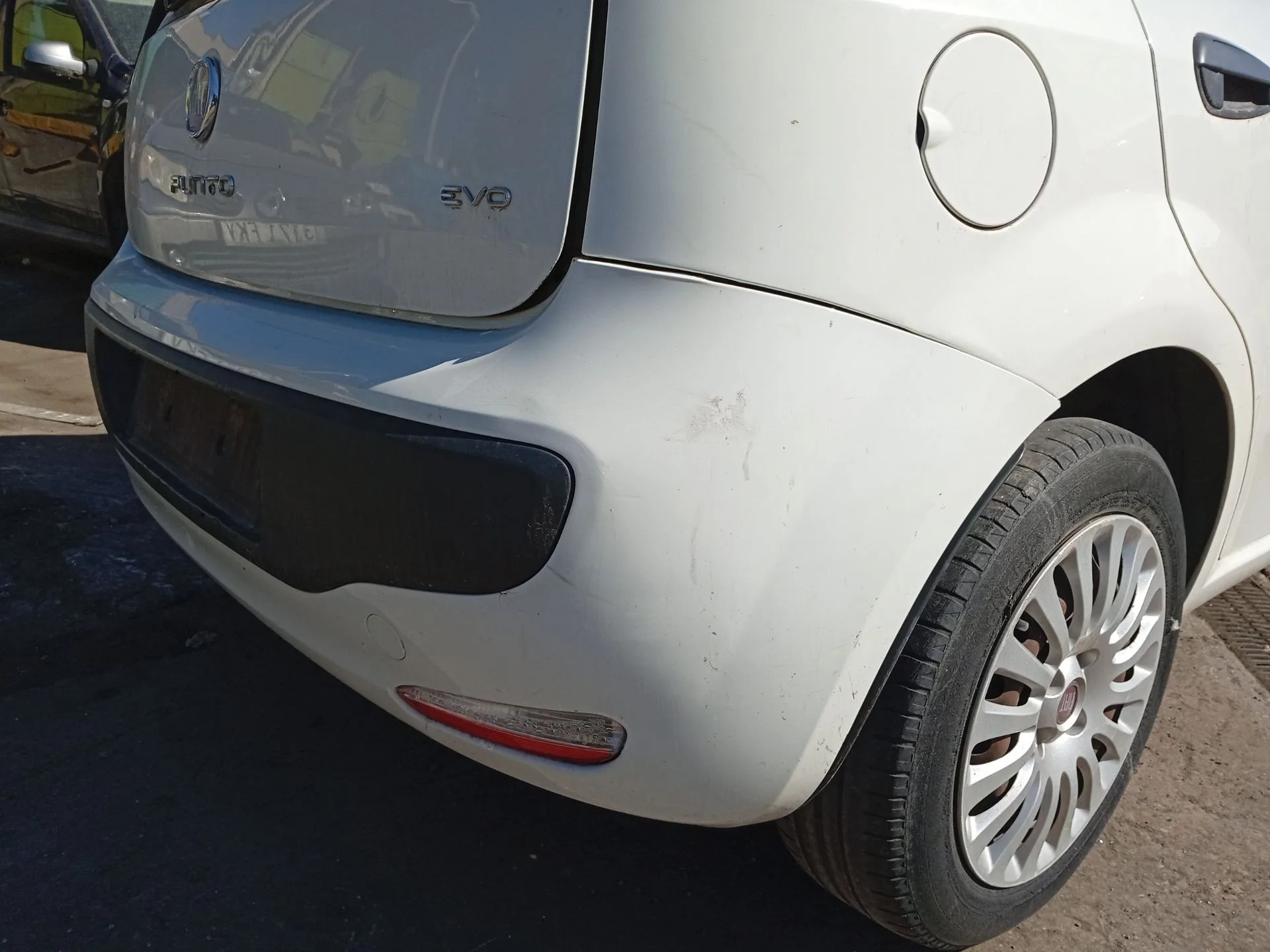 Paragolpes Trasero para Fiat Grande Punto (199_)