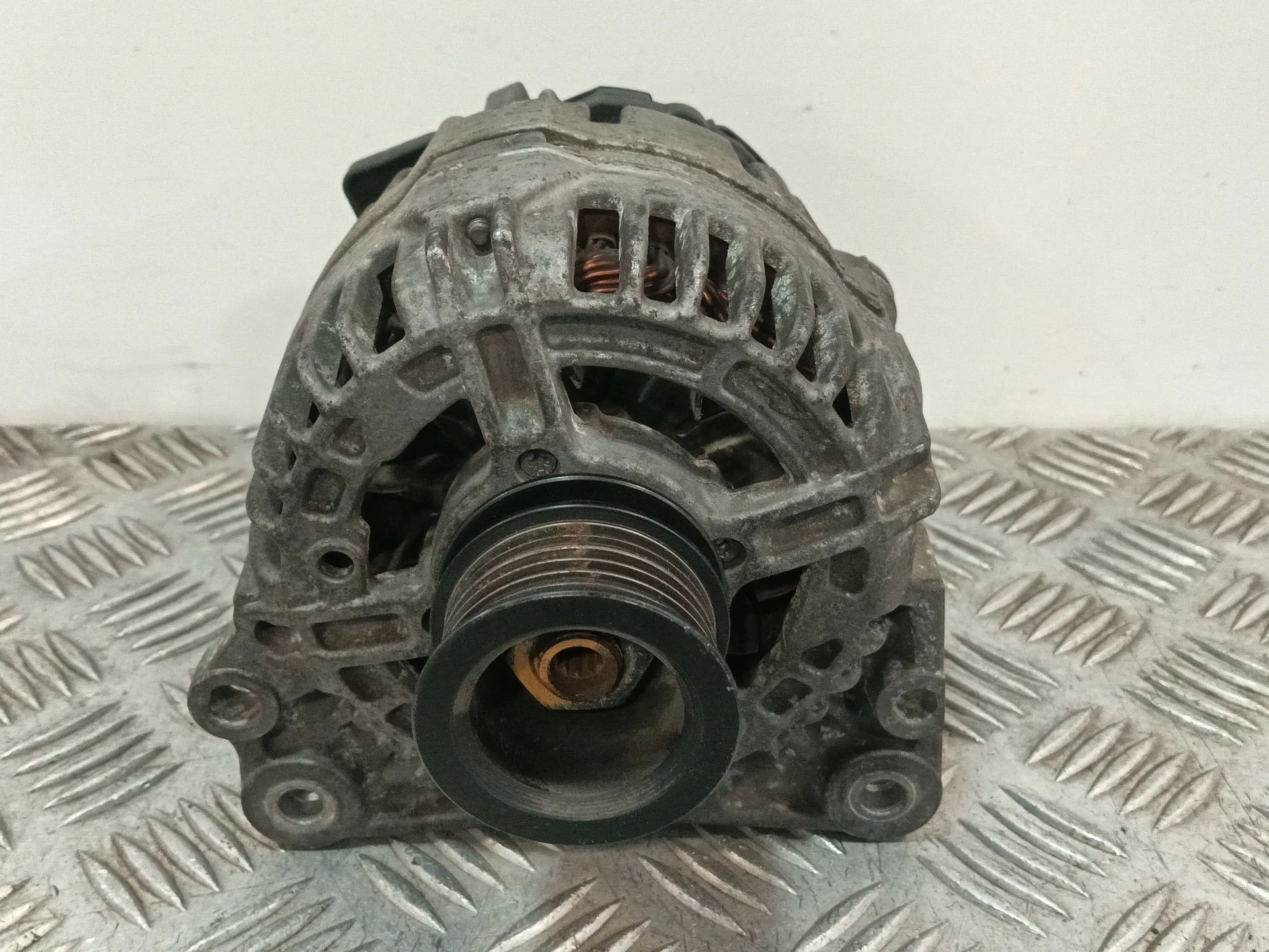 Alternador para Seat Ibiza Iii (6L1)