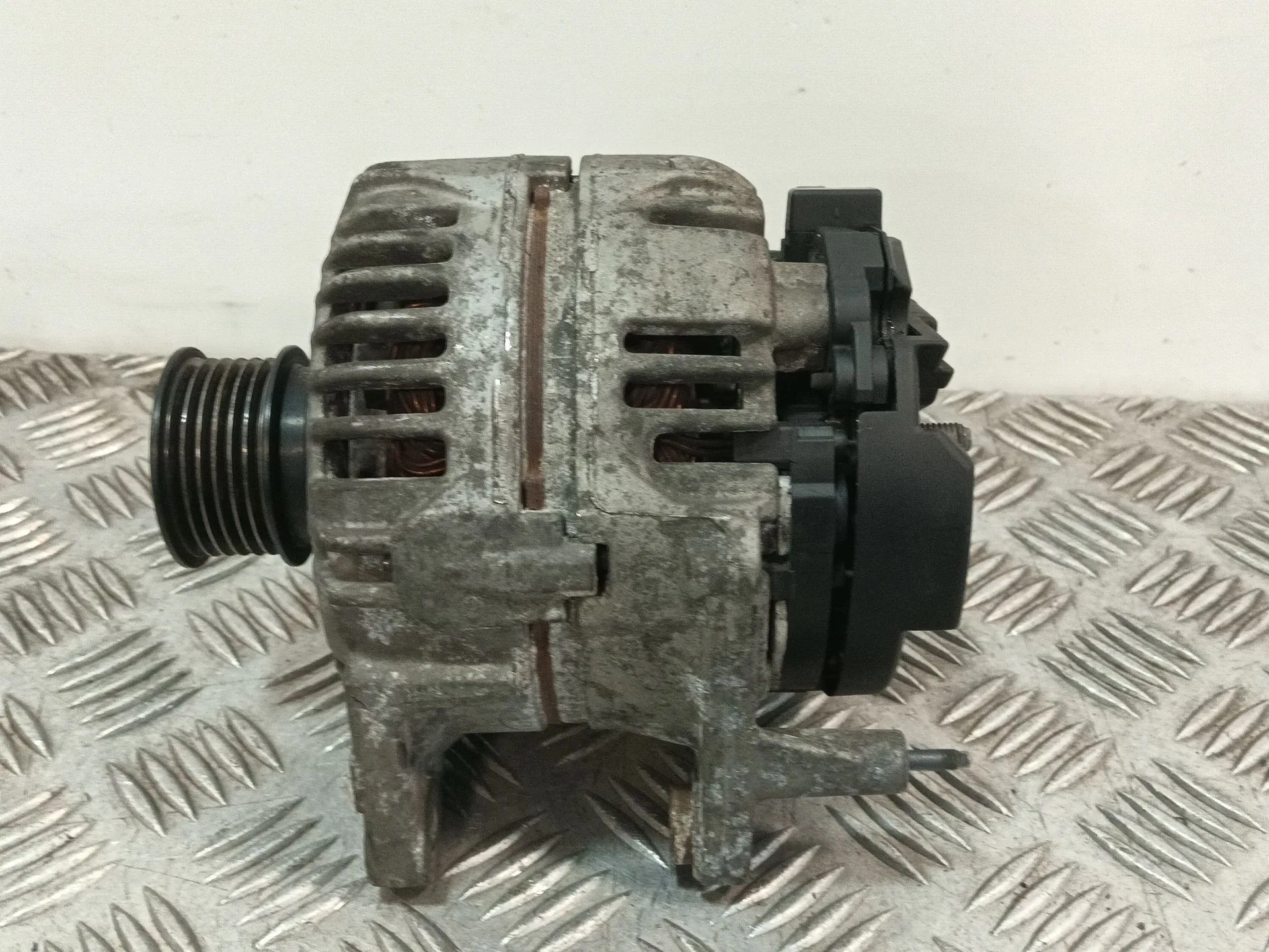 Alternador para Seat Ibiza Iii (6L1)