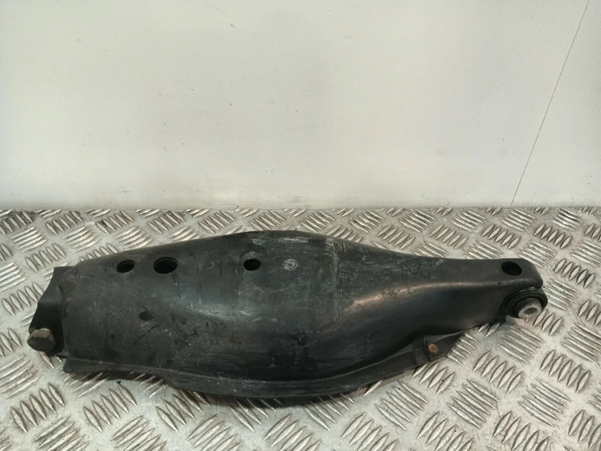 Brazo Suspension Inferior Delantero Izquierdo para Mercedes-Benz Slk (R171)