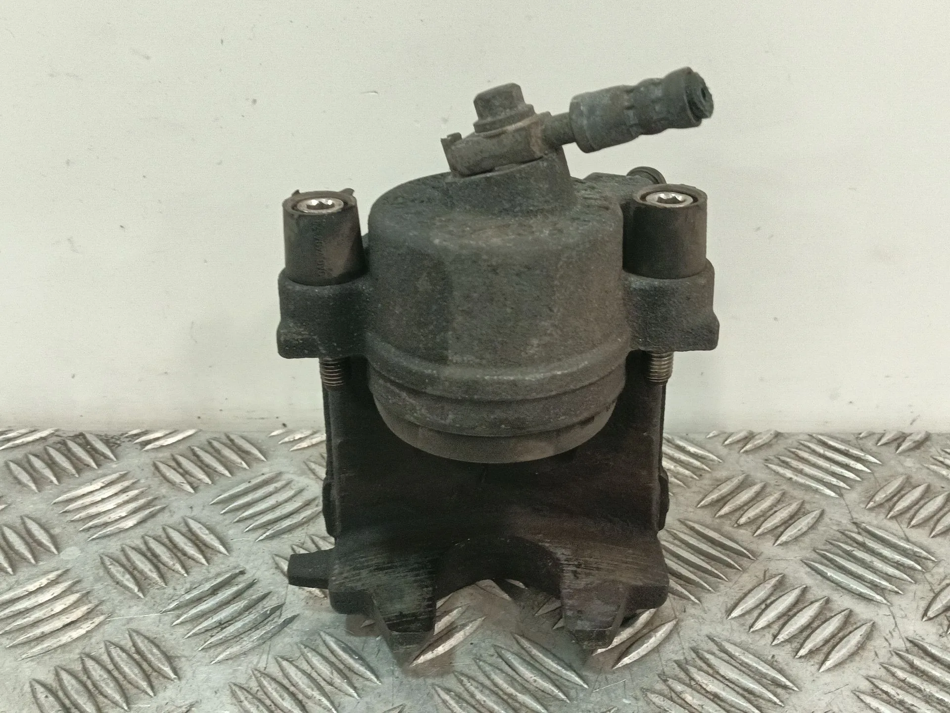Pinza Freno Delantera Derecha para Skoda Octavia Lim. (5E3)