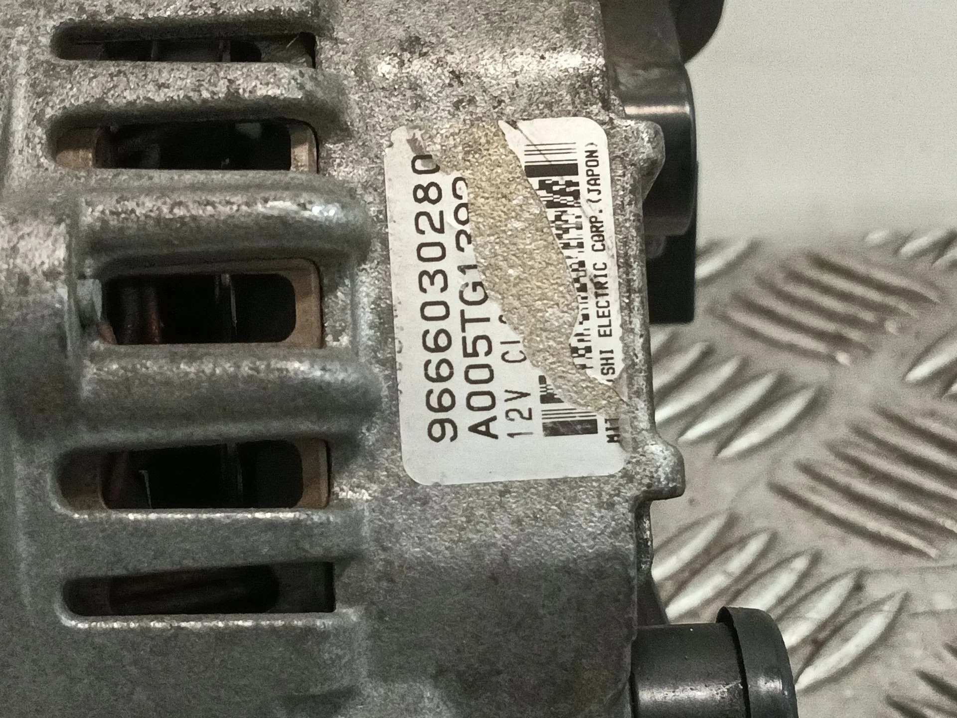Alternador para Peugeot 207/207+ (Wa_, Wc_)