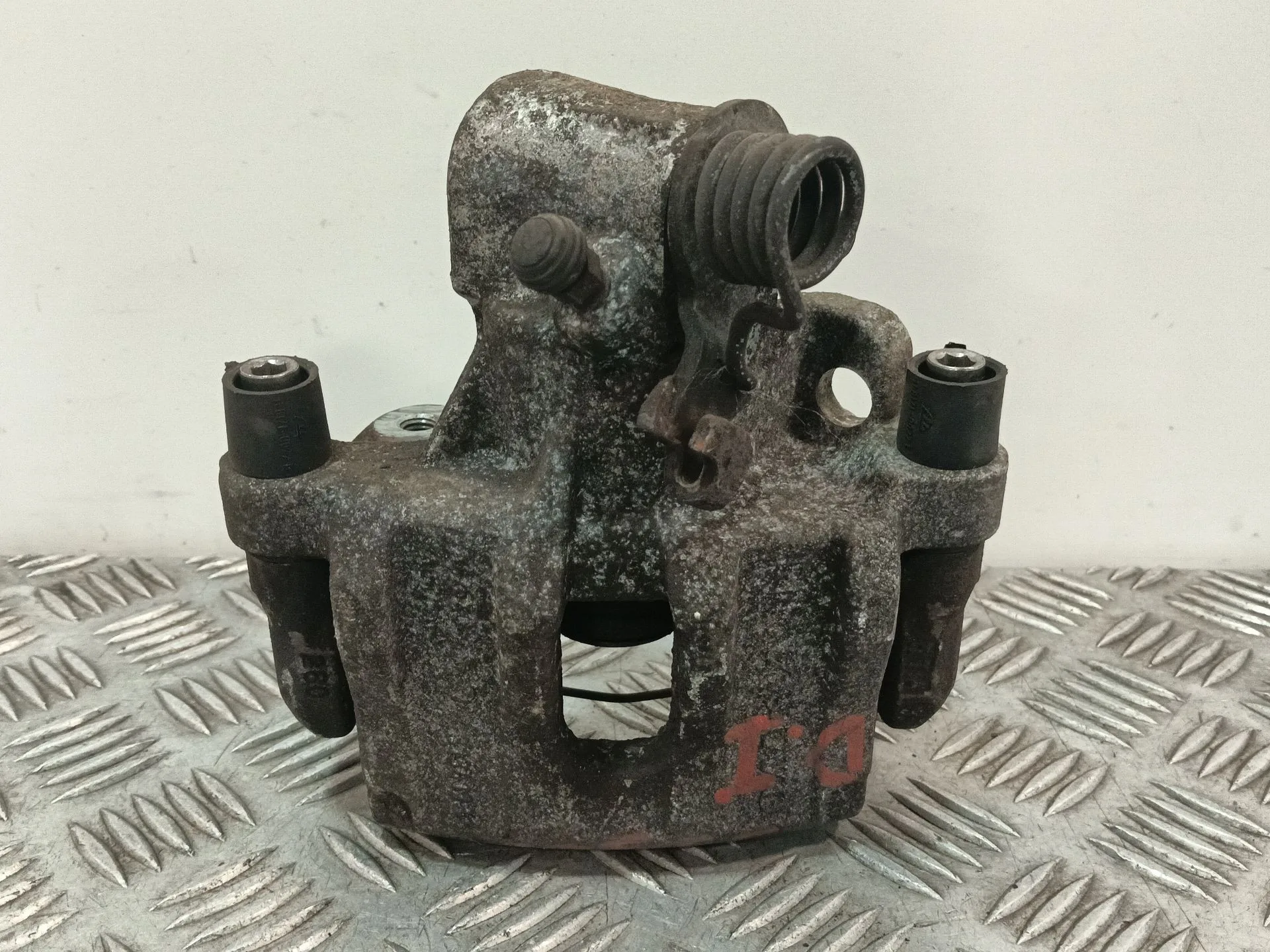 Pinza Freno Trasera Derecha para Volvo V40 Hatchback (525)