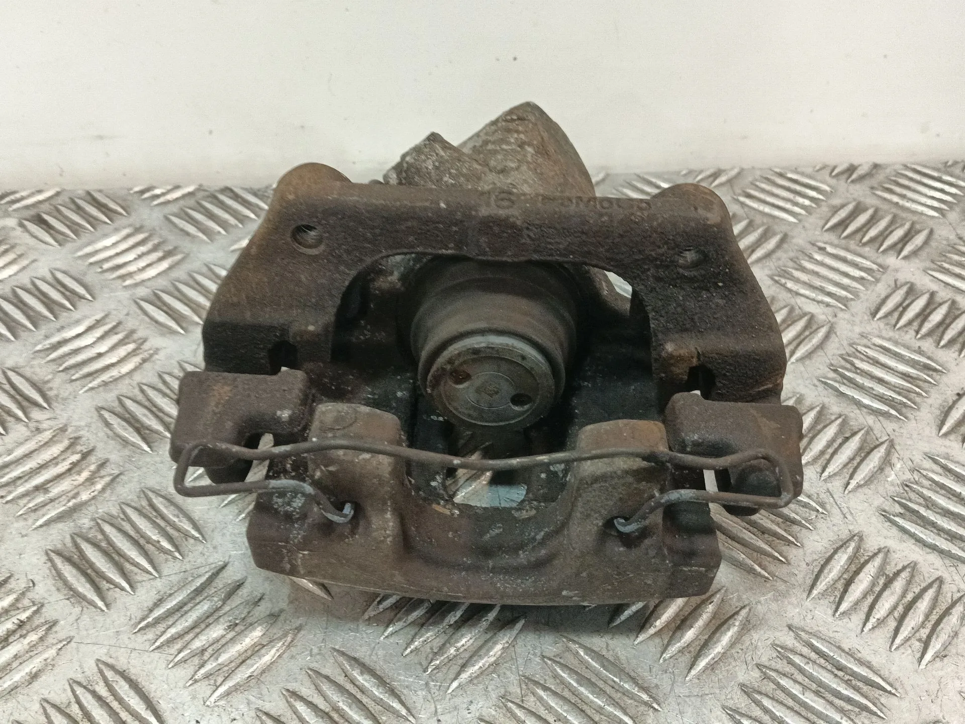 Pinza Freno Trasera Derecha para Volvo V40 Hatchback (525)