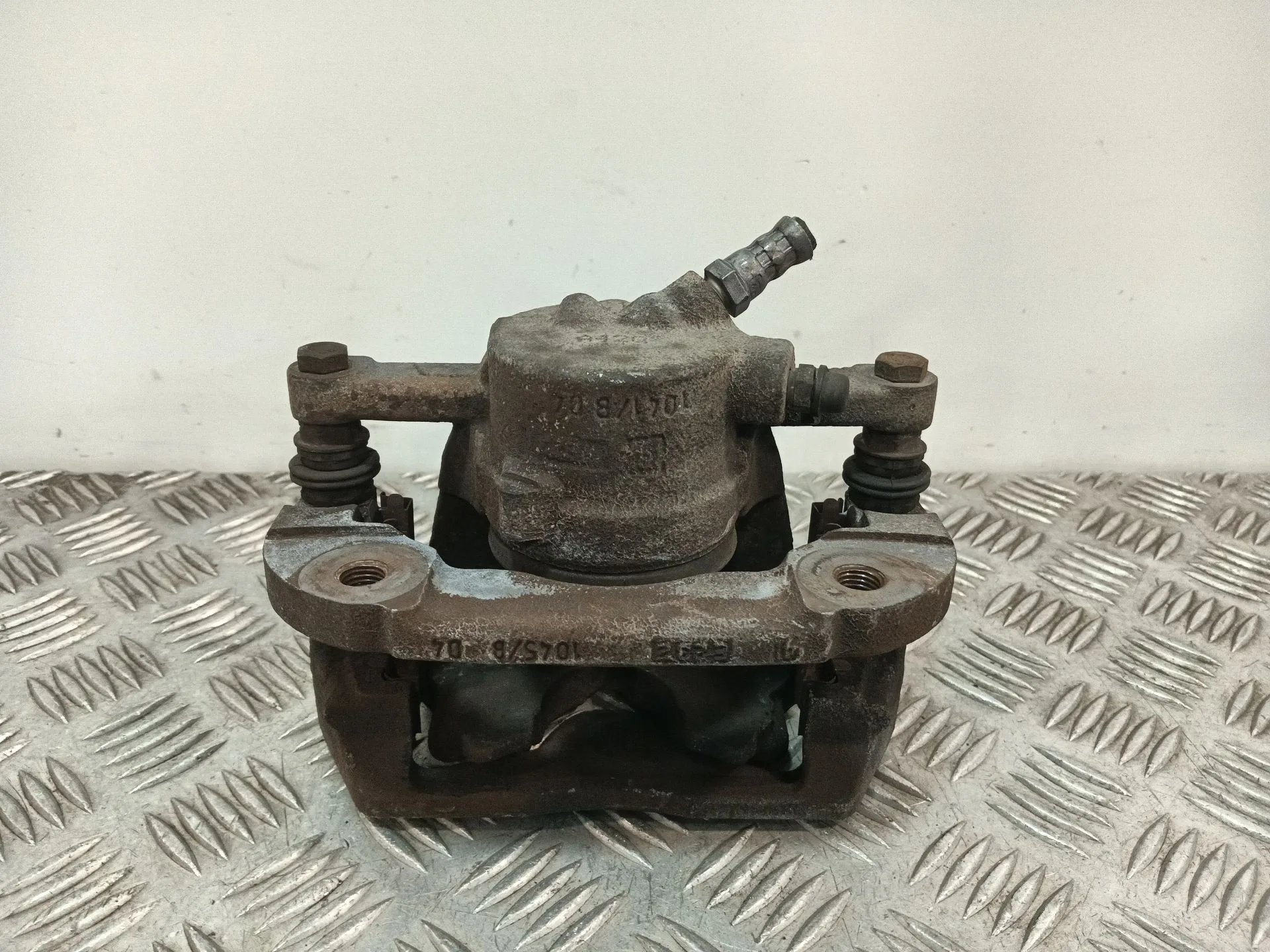 Pinza Freno Delantera Izquierda para Bmw 1 (E87)